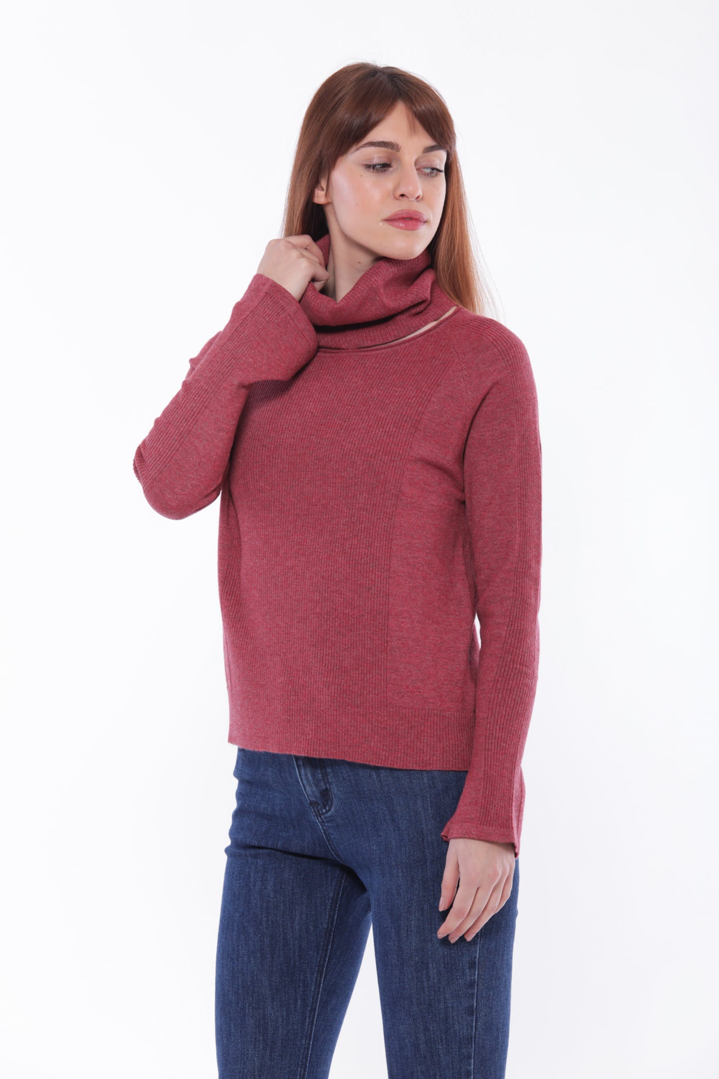 MAGLIA SCOLLO TONDO CON COLLO REMOVIBILE