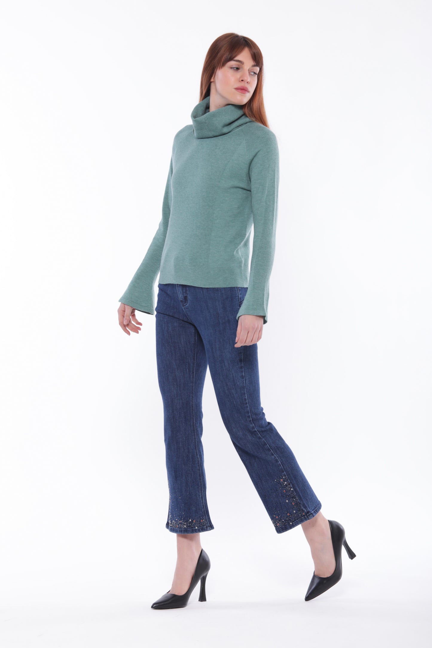 MAGLIA SCOLLO TONDO CON COLLO REMOVIBILE