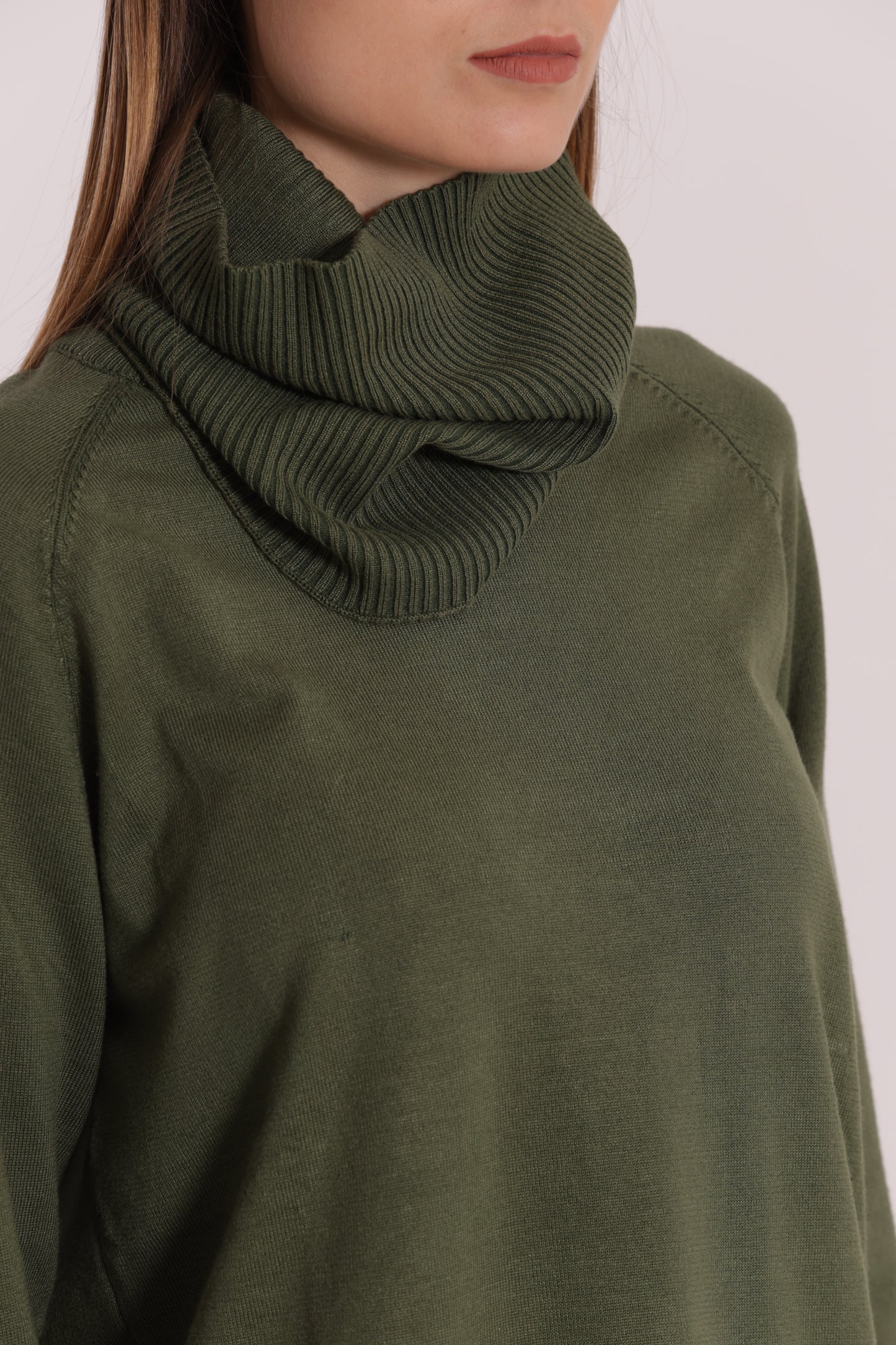 MAGLIA OVER CON SPACCHI LATERALI