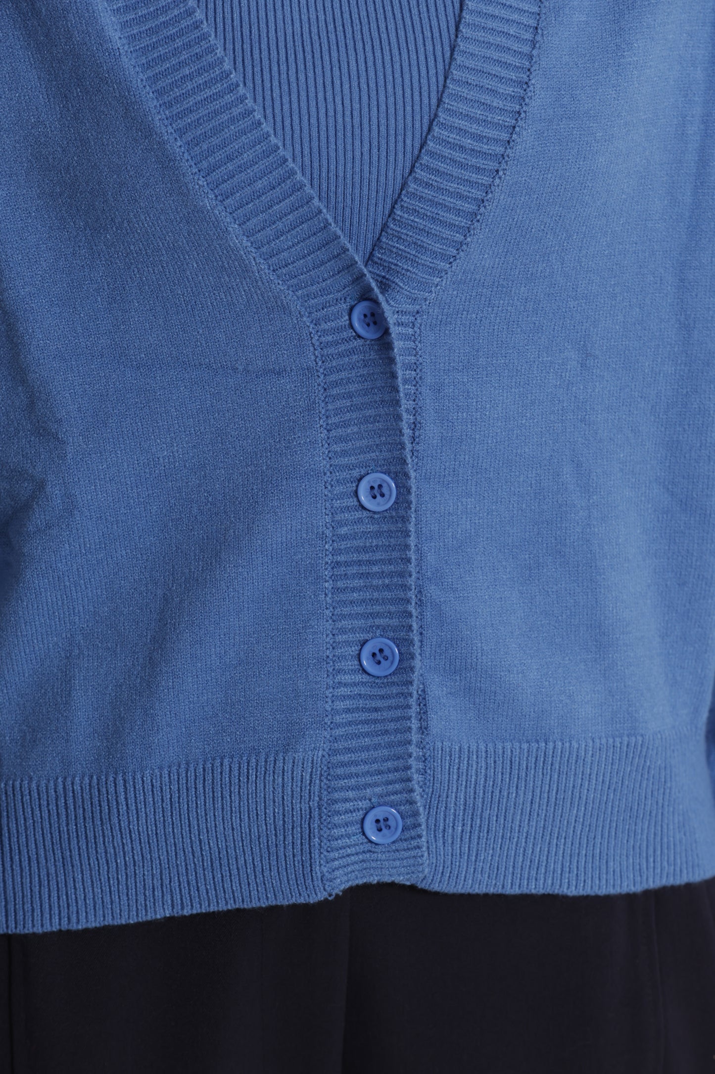 MAGLIA CARDIGAN CON BOTTONI GIOIELLO