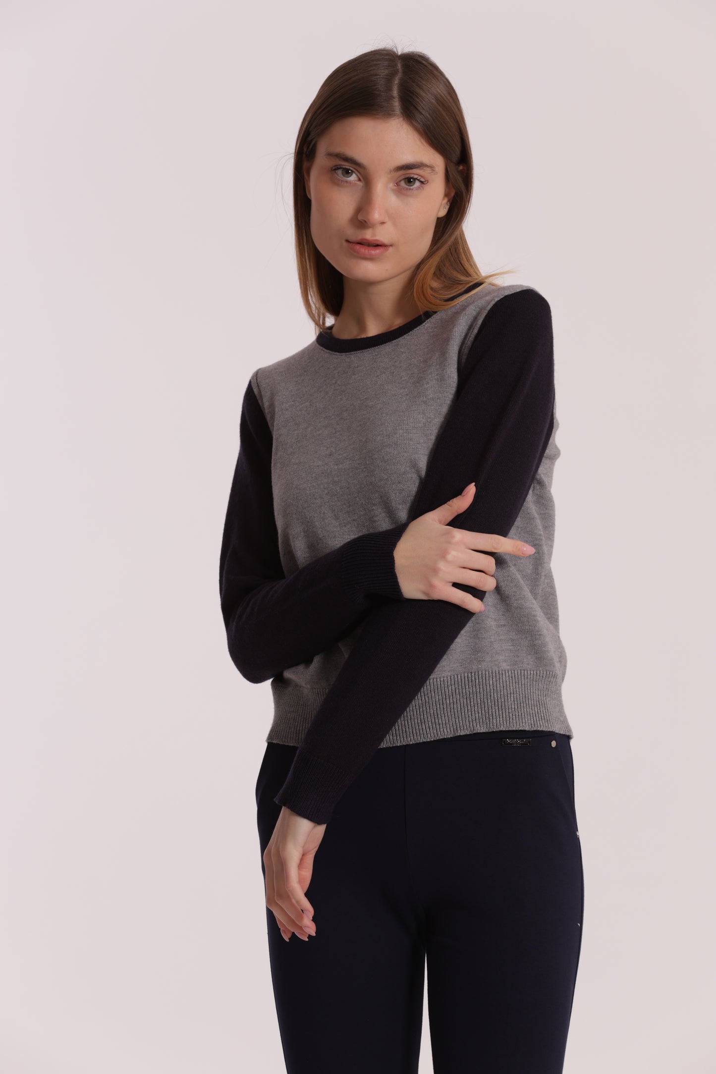 MAGLIA BICOLOR SCOLLO TONDO
