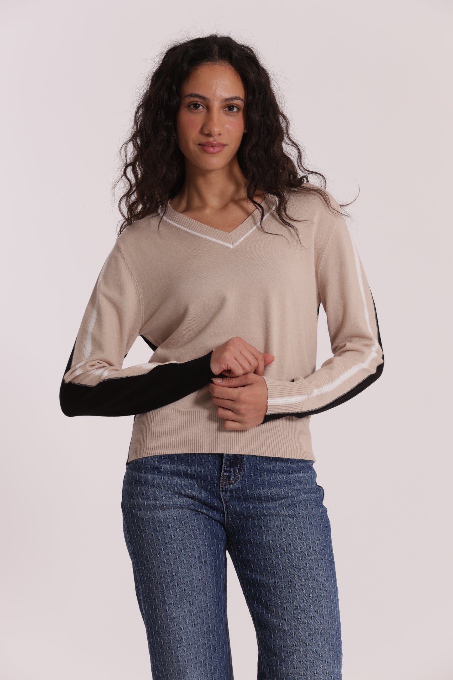 MAGLIA TRICOLOR SCOLLO A V
