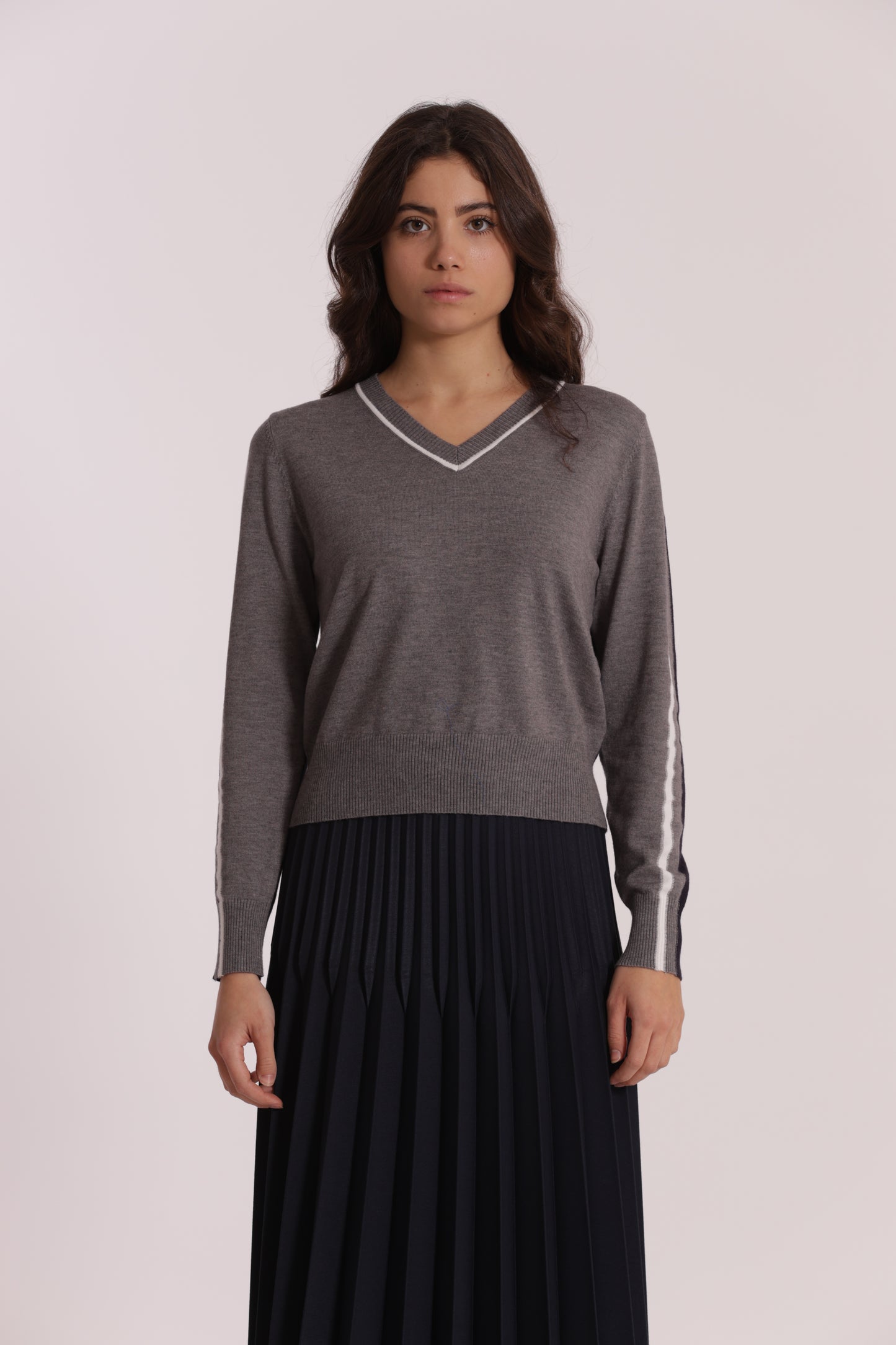 MAGLIA TRICOLOR SCOLLO A V