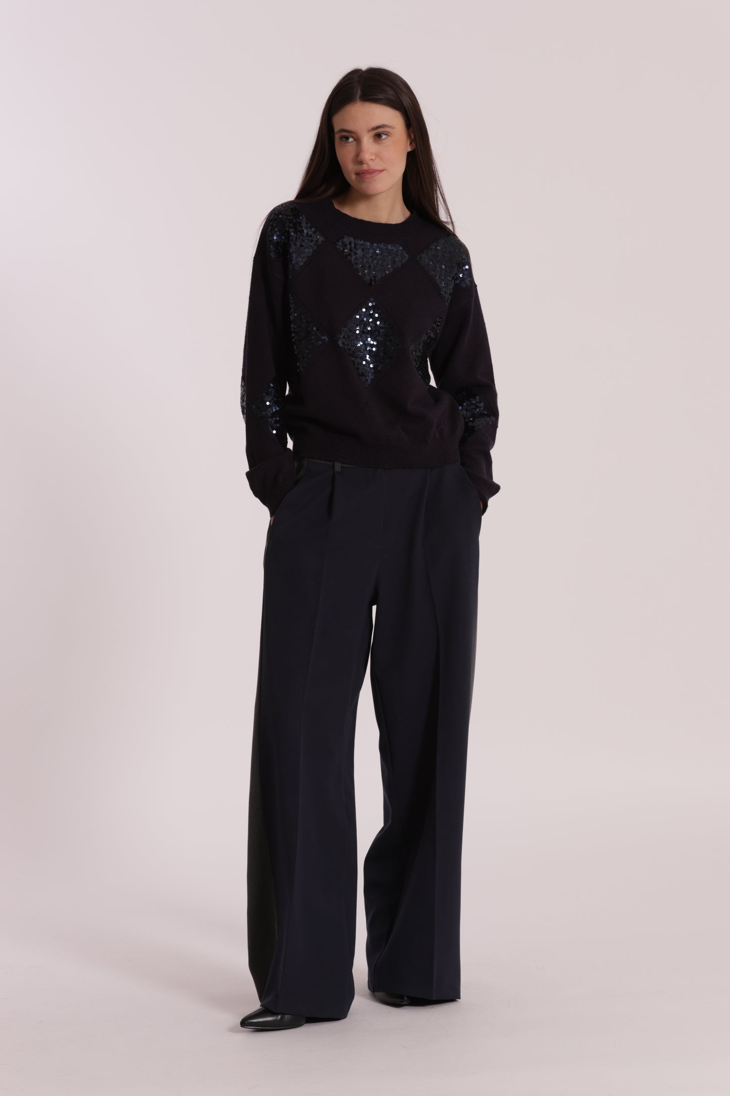 MAGLIA CON ROMBI E PAILLETES