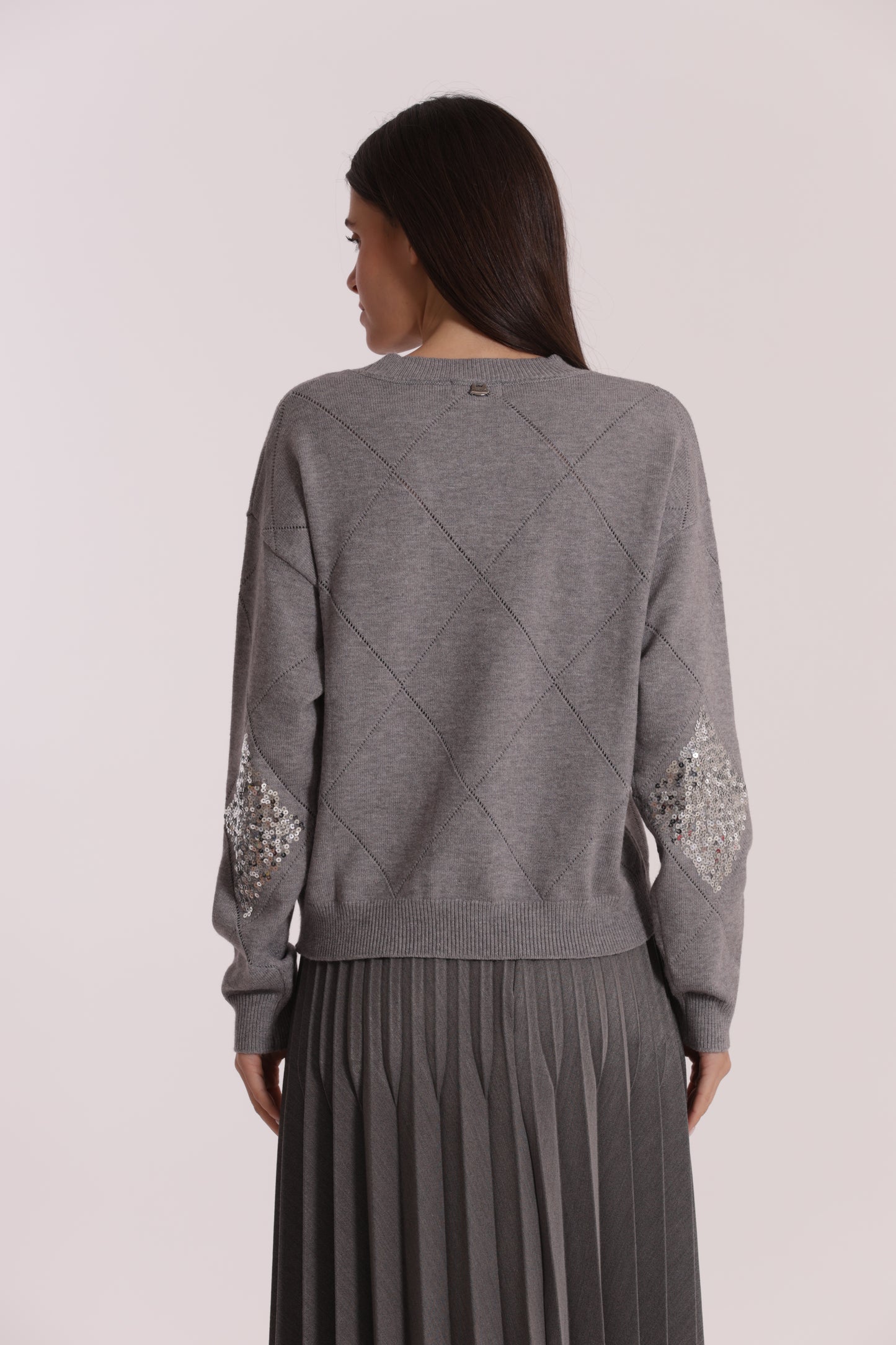 MAGLIA CON ROMBI E PAILLETES