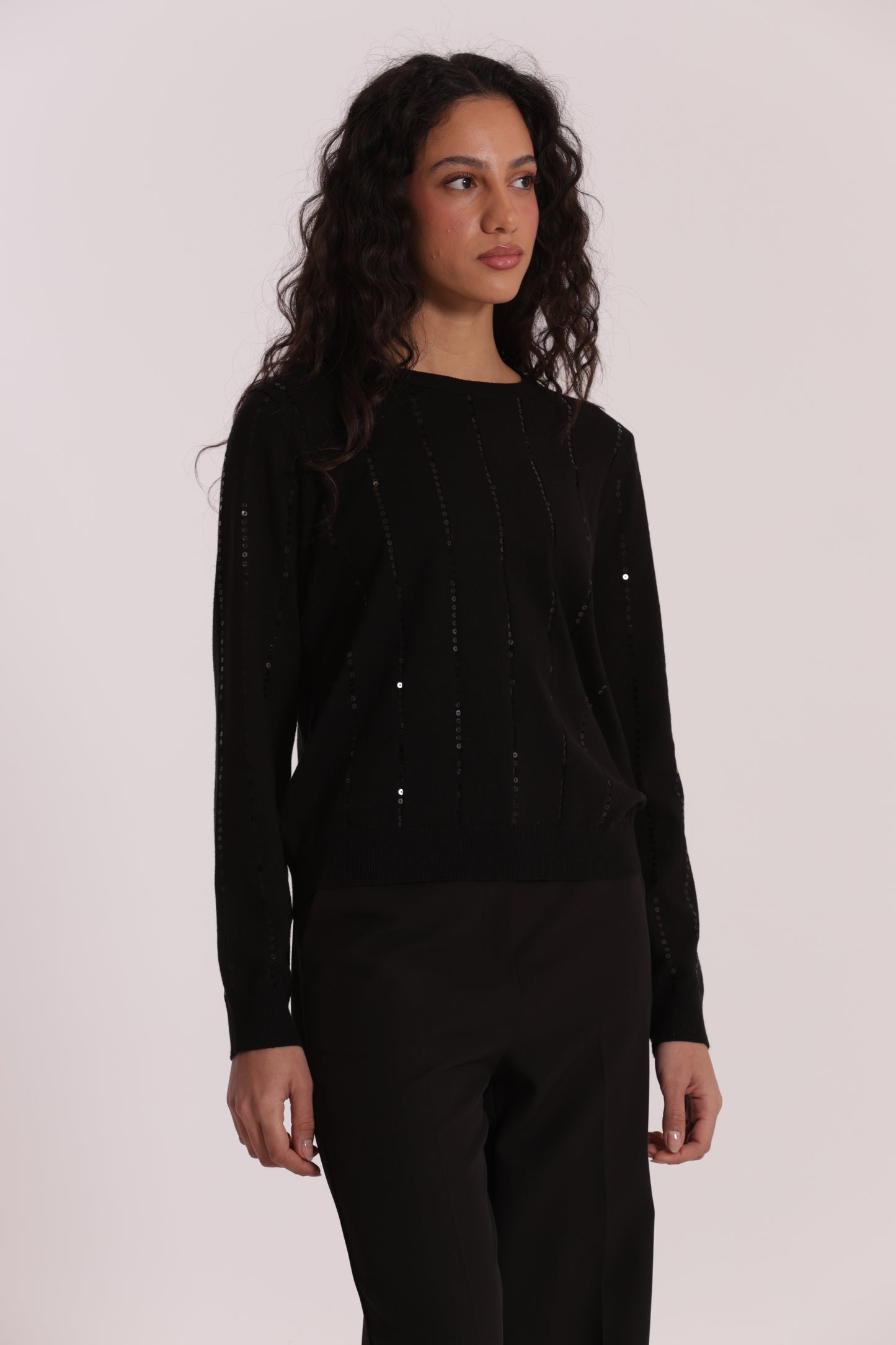 MAGLIA SCOLLO TONDO CON PAILLETES