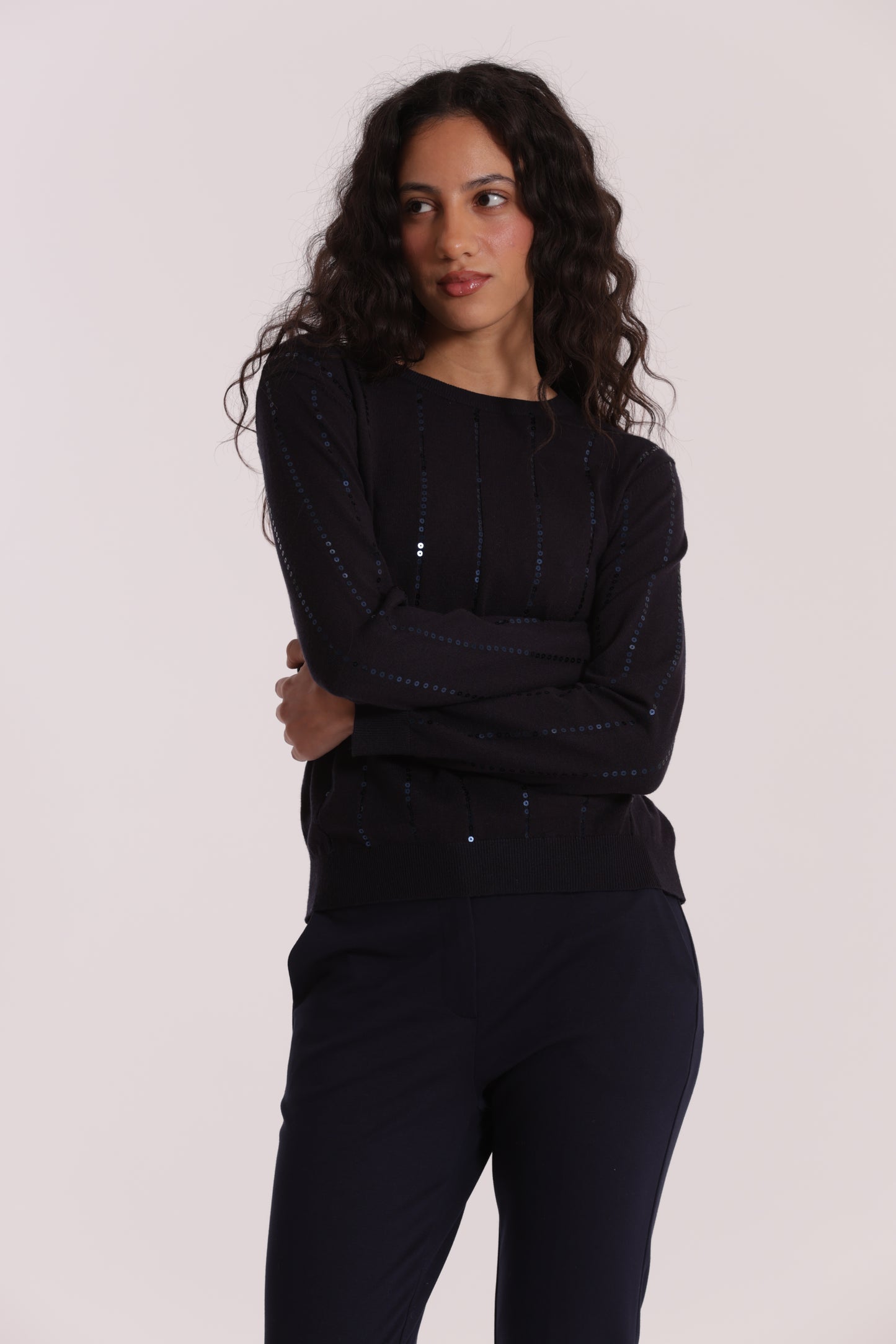 MAGLIA SCOLLO TONDO CON PAILLETES