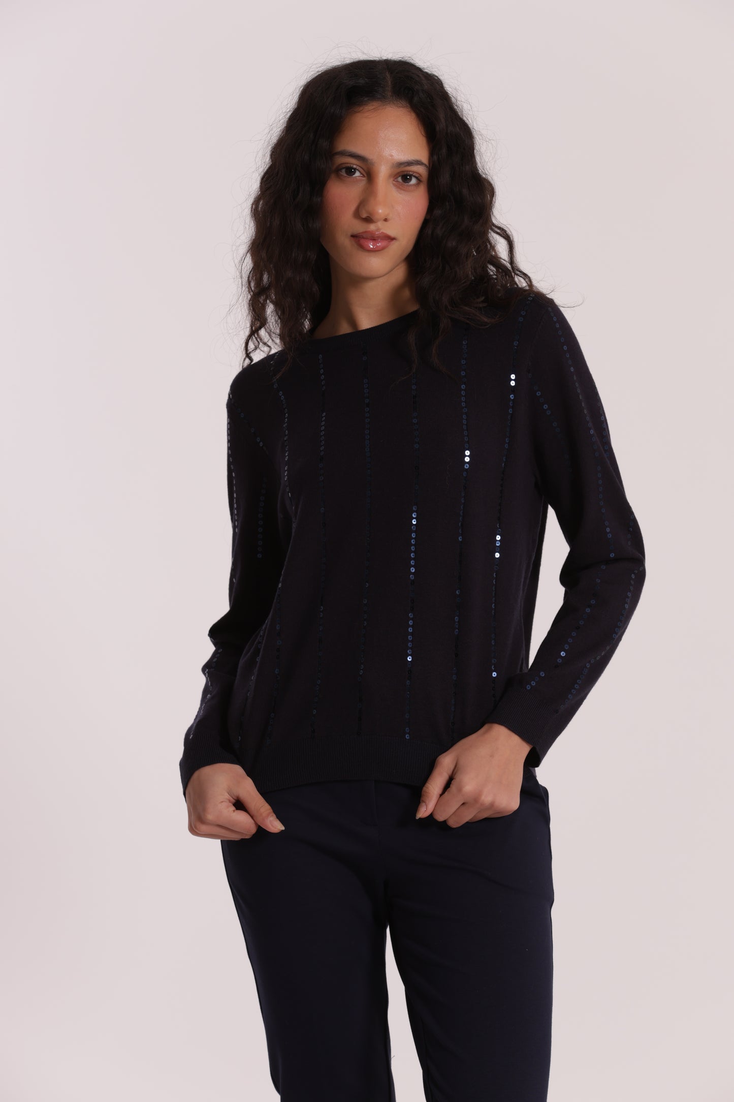 MAGLIA SCOLLO TONDO CON PAILLETES