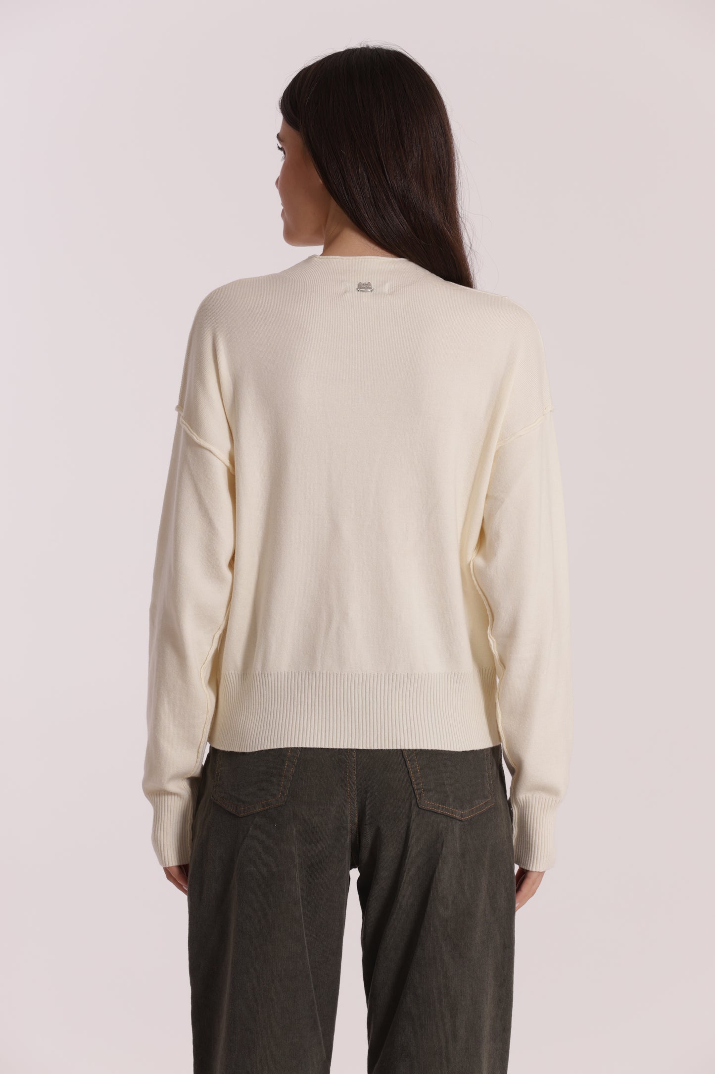 MAGLIA CARDIGAN CON BOTTONI PERLE