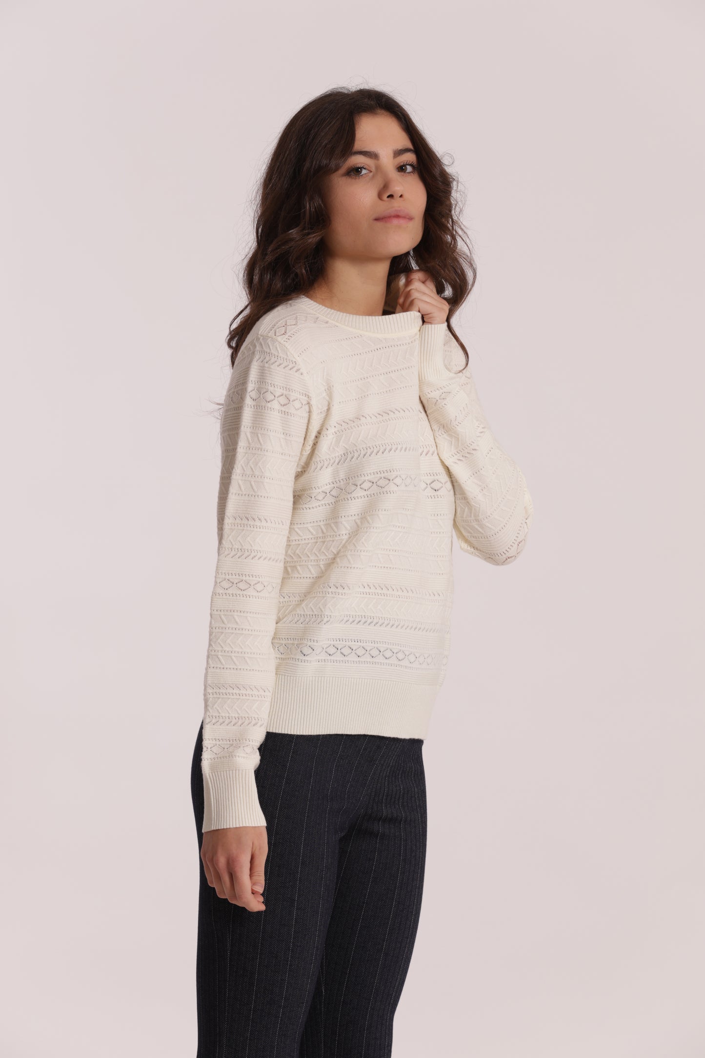 MAGLIA SCOLLO TONDO TRAFORATO