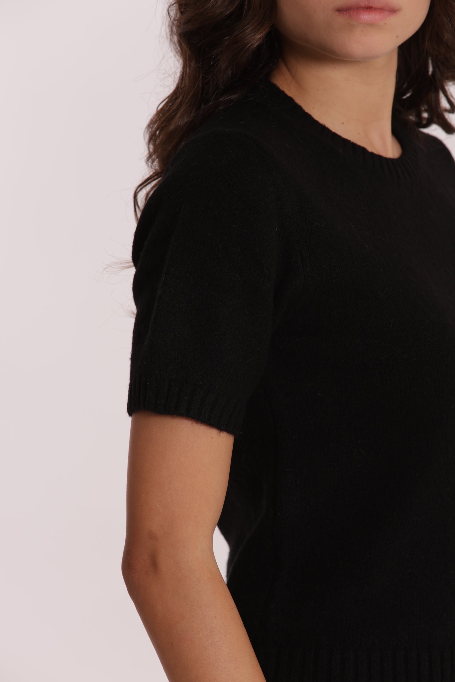 MAGLIA MANICHE CORTE