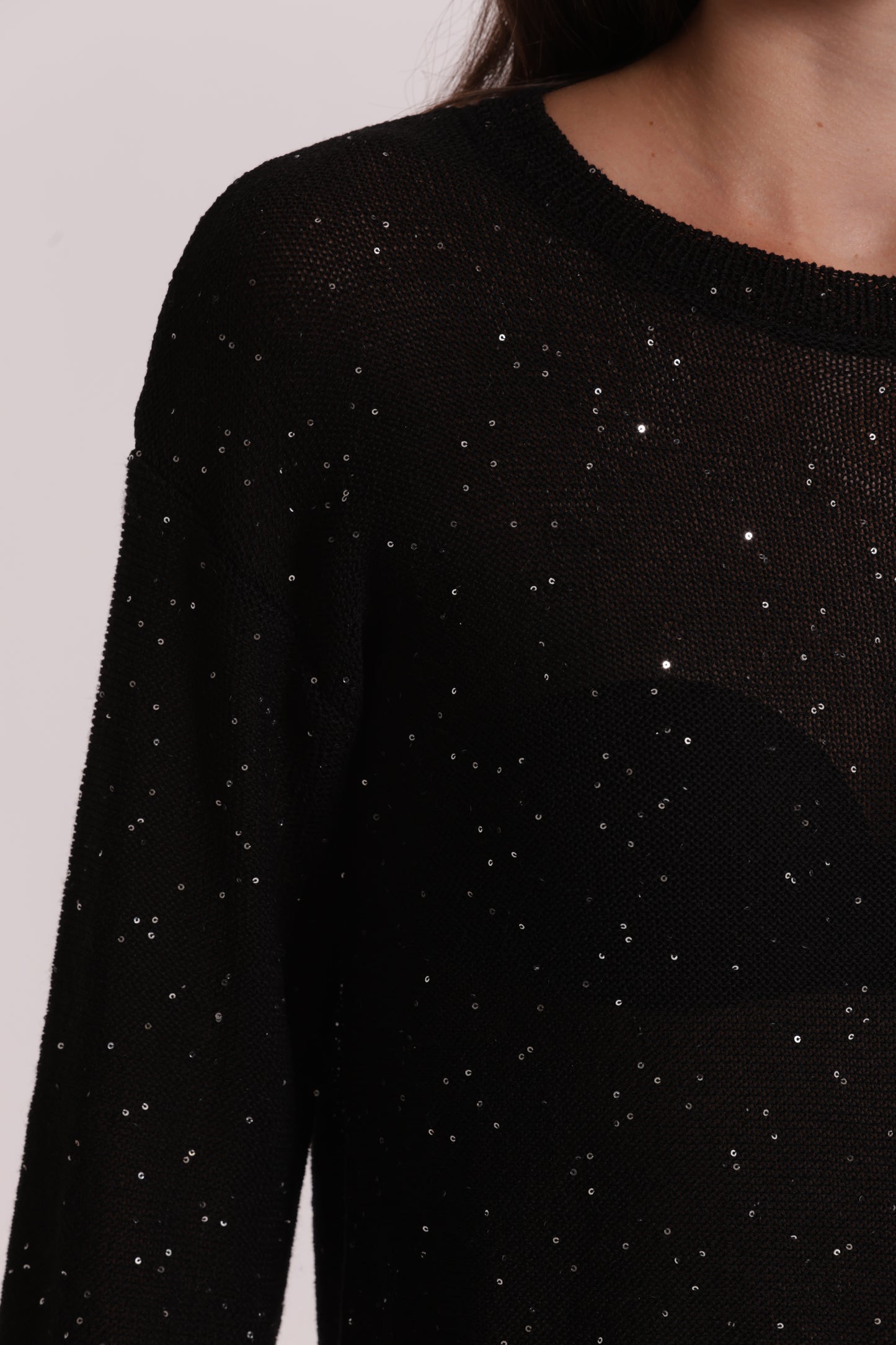 MAGLIA TRASPARENTE CON PAILLETTES