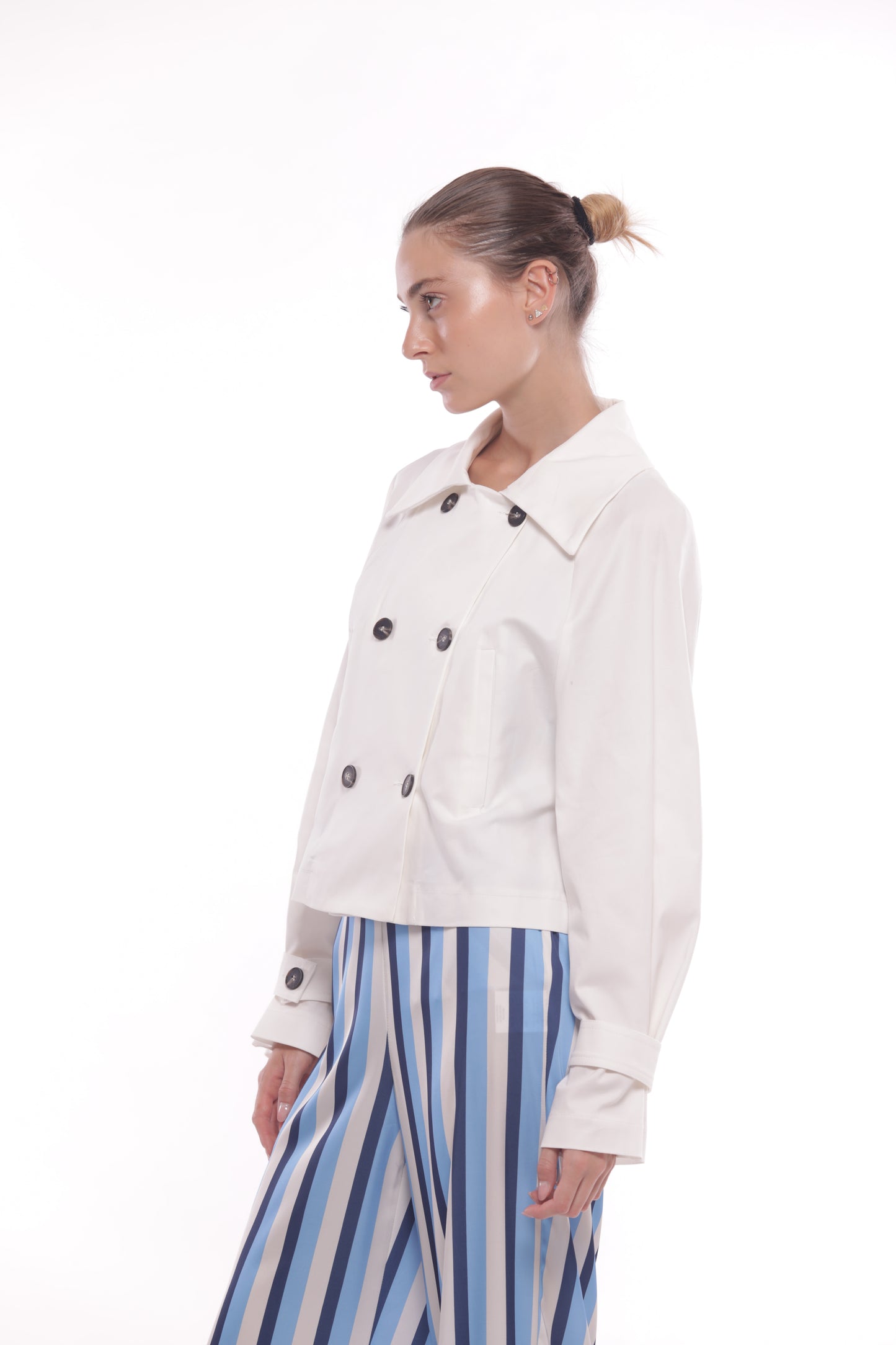 TRENCH CROPPED IN GABARDINA