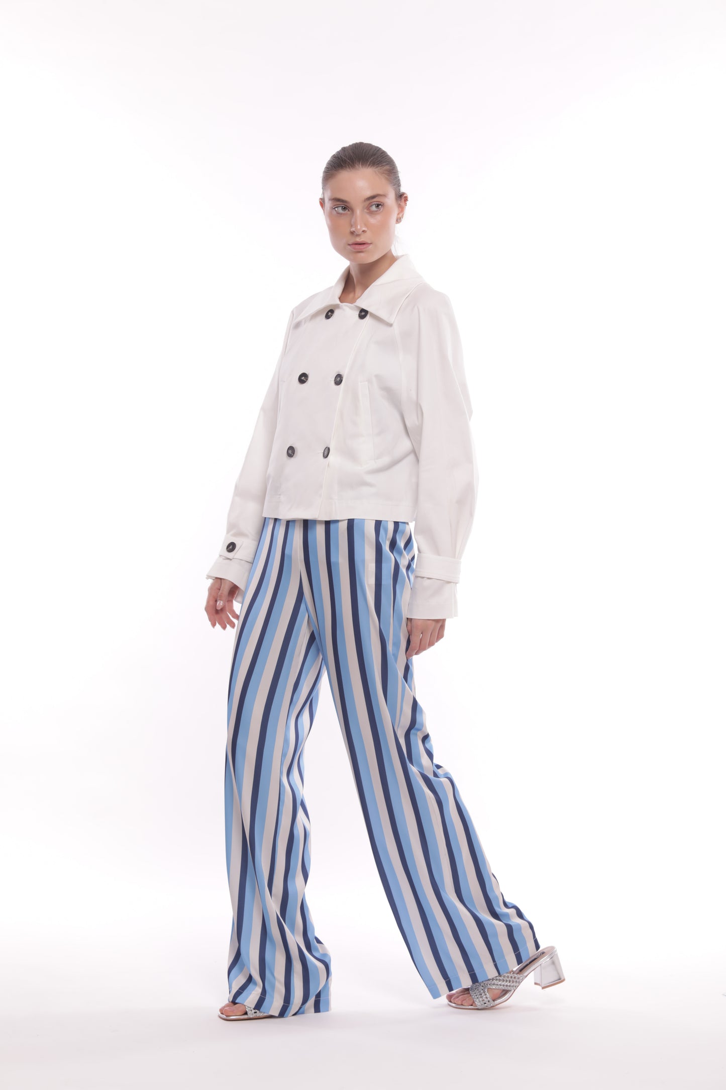 TRENCH CROPPED IN GABARDINA
