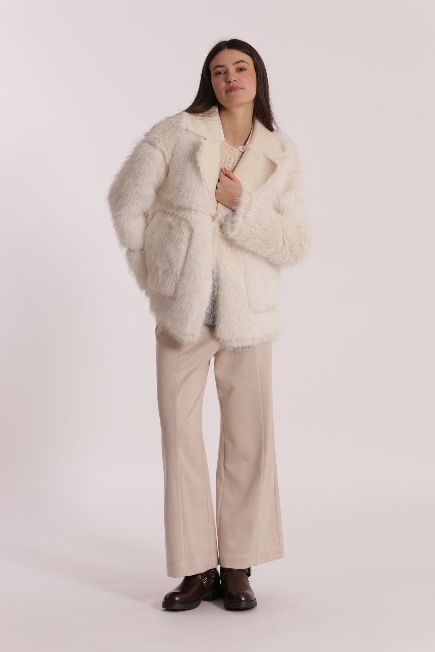 PANTALONE CROPPED EFFETTO CAMOSCIO
