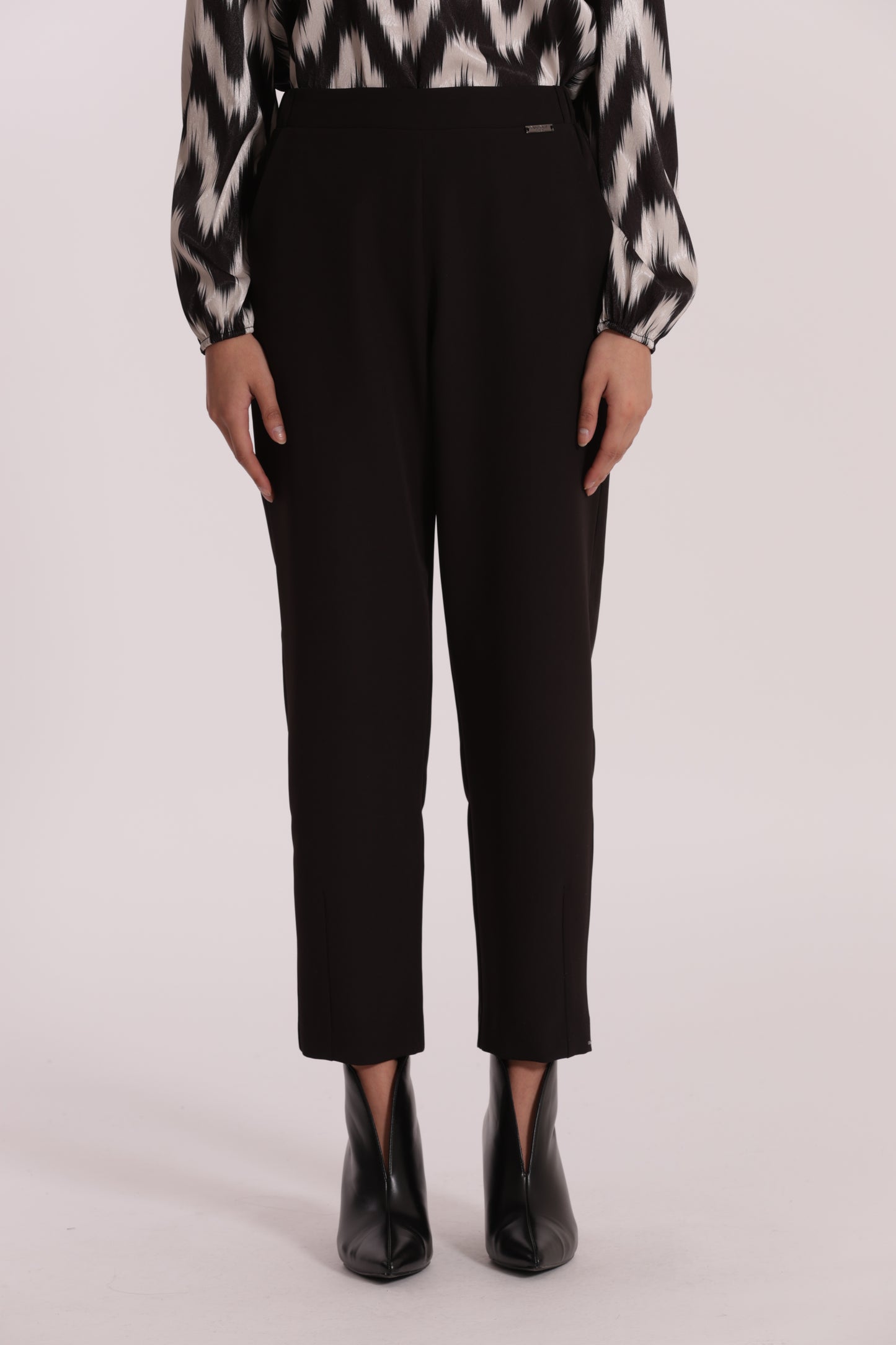 PANTALONE PALLONCINO IN TESSUTO TECNICO