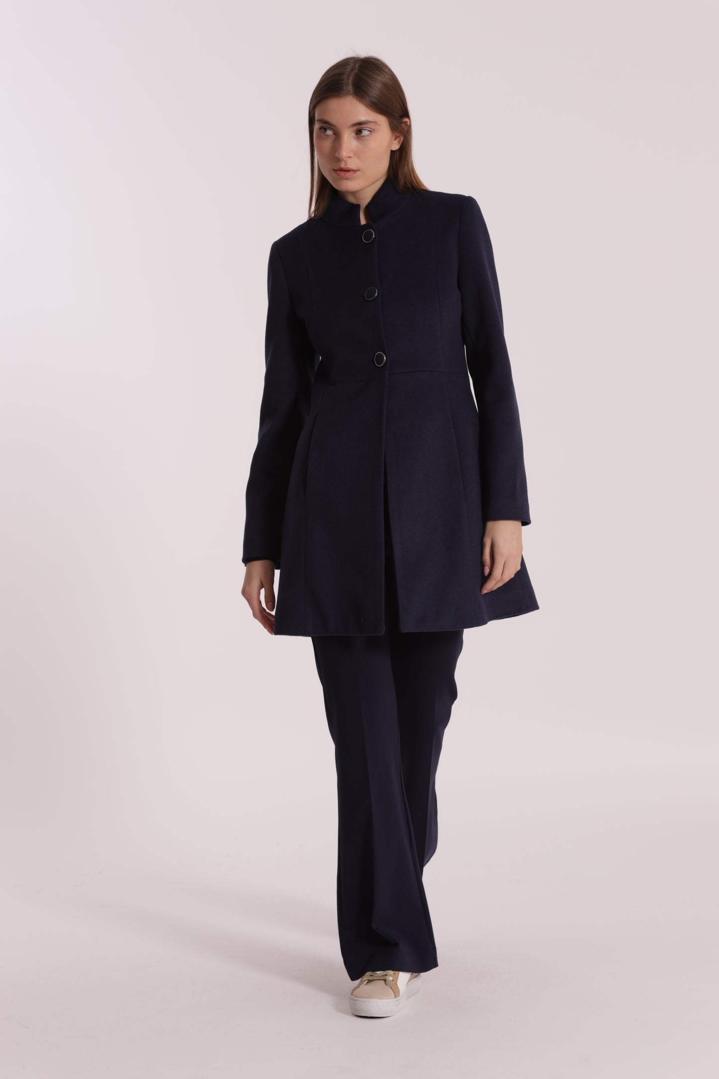 CAPPOTTO BARONETTO CON COLLO ALLA COREANA