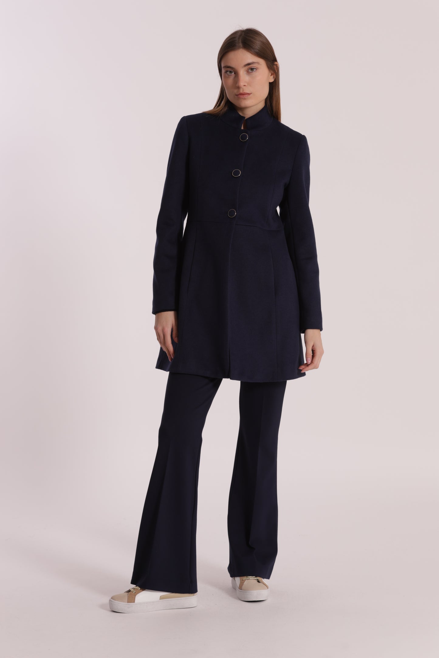 CAPPOTTO BARONETTO CON COLLO ALLA COREANA
