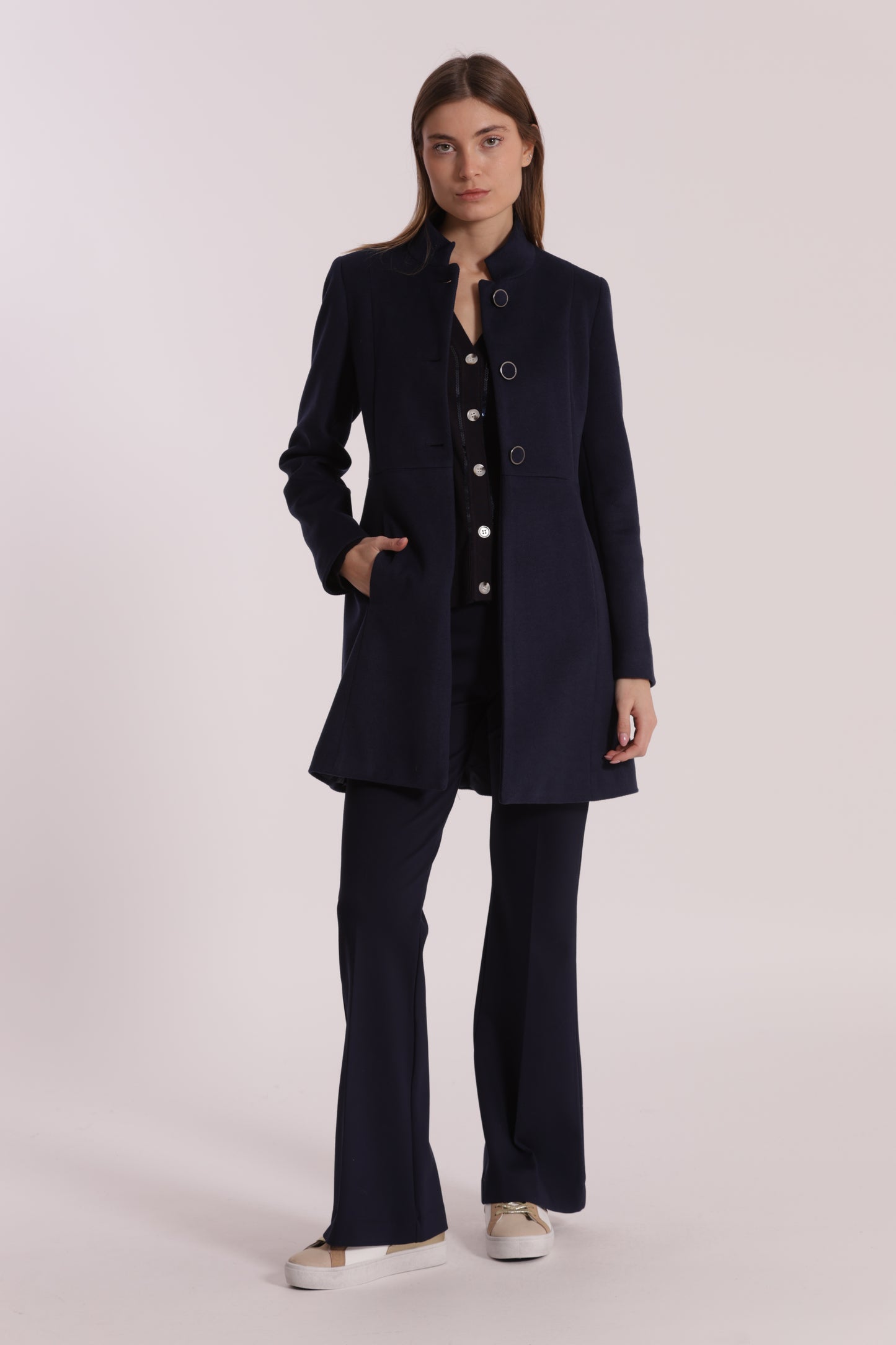 CAPPOTTO BARONETTO CON COLLO ALLA COREANA