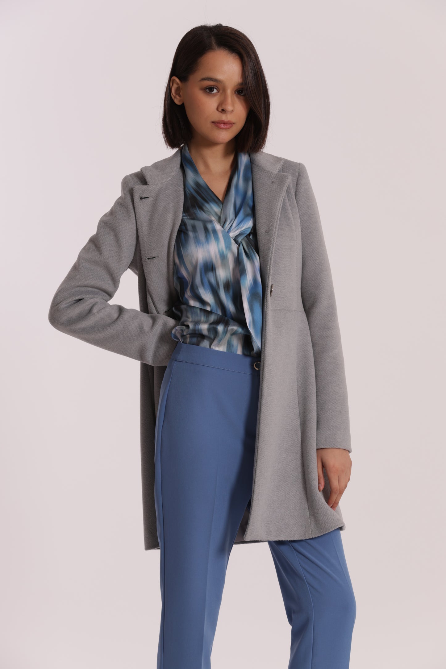 CAPPOTTO BARONETTO CON COLLO ALLA COREANA