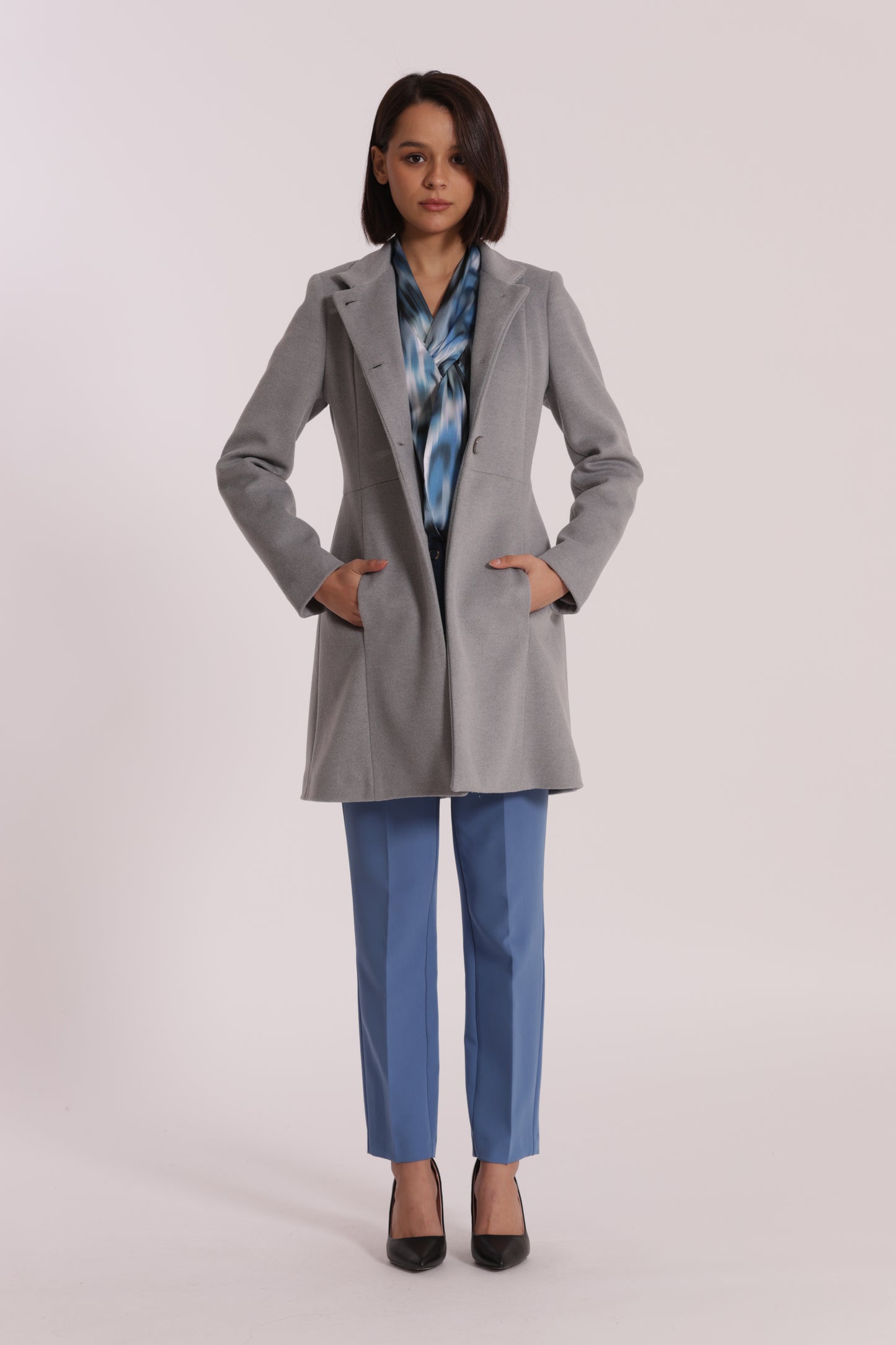 CAPPOTTO BARONETTO CON COLLO ALLA COREANA