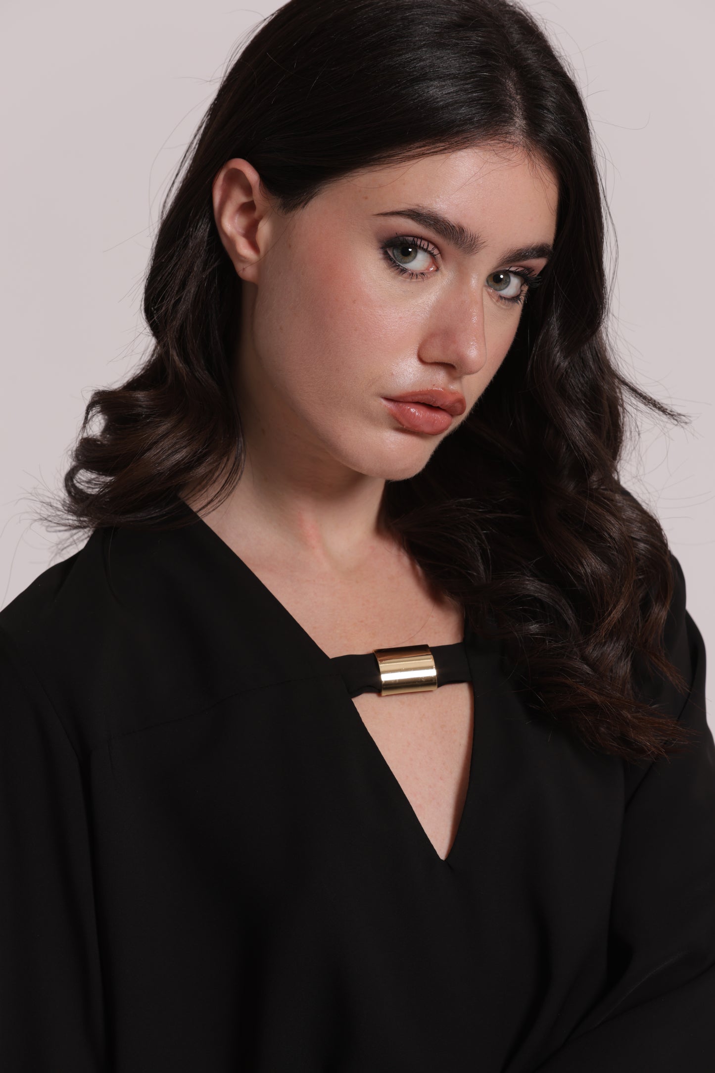 BLUSA IN SILKHAND CON DETTAGLIO
