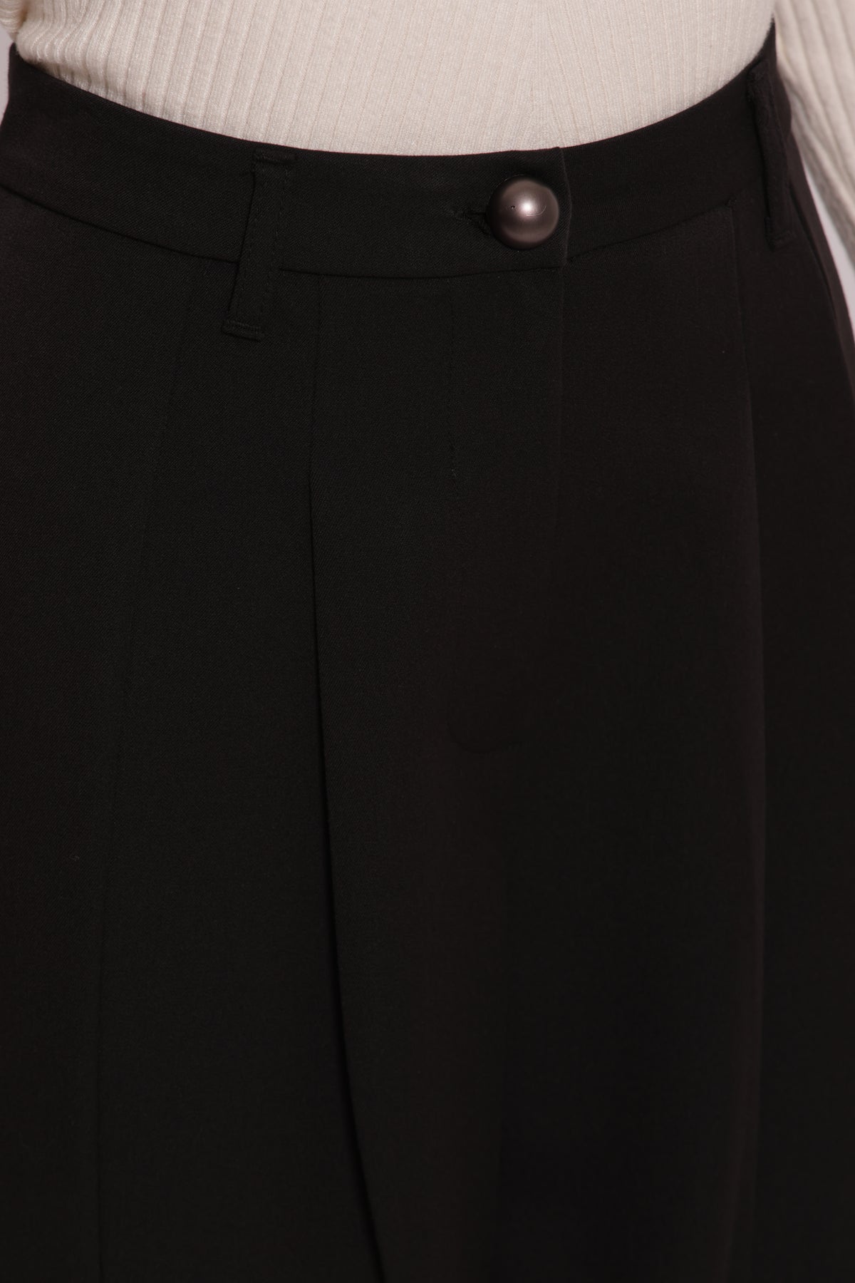PANTALONE CON PINCES TESSUTO VANZ