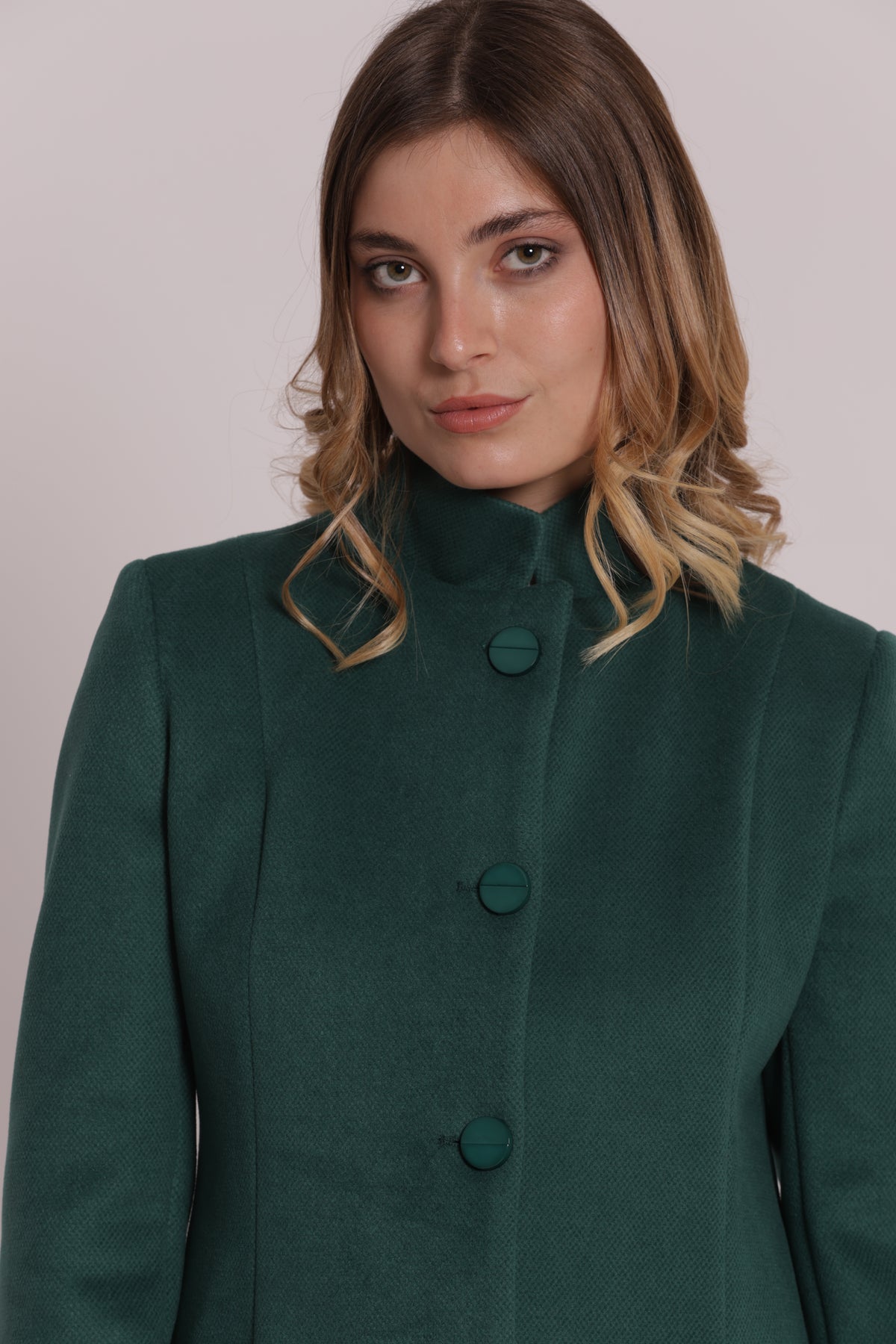 CAPPOTTO BARONETTO CON COLLO ALLA COREANA