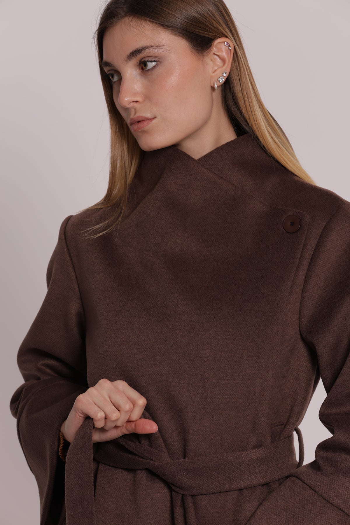 CAPPOTTO CORTO CON CINTURA