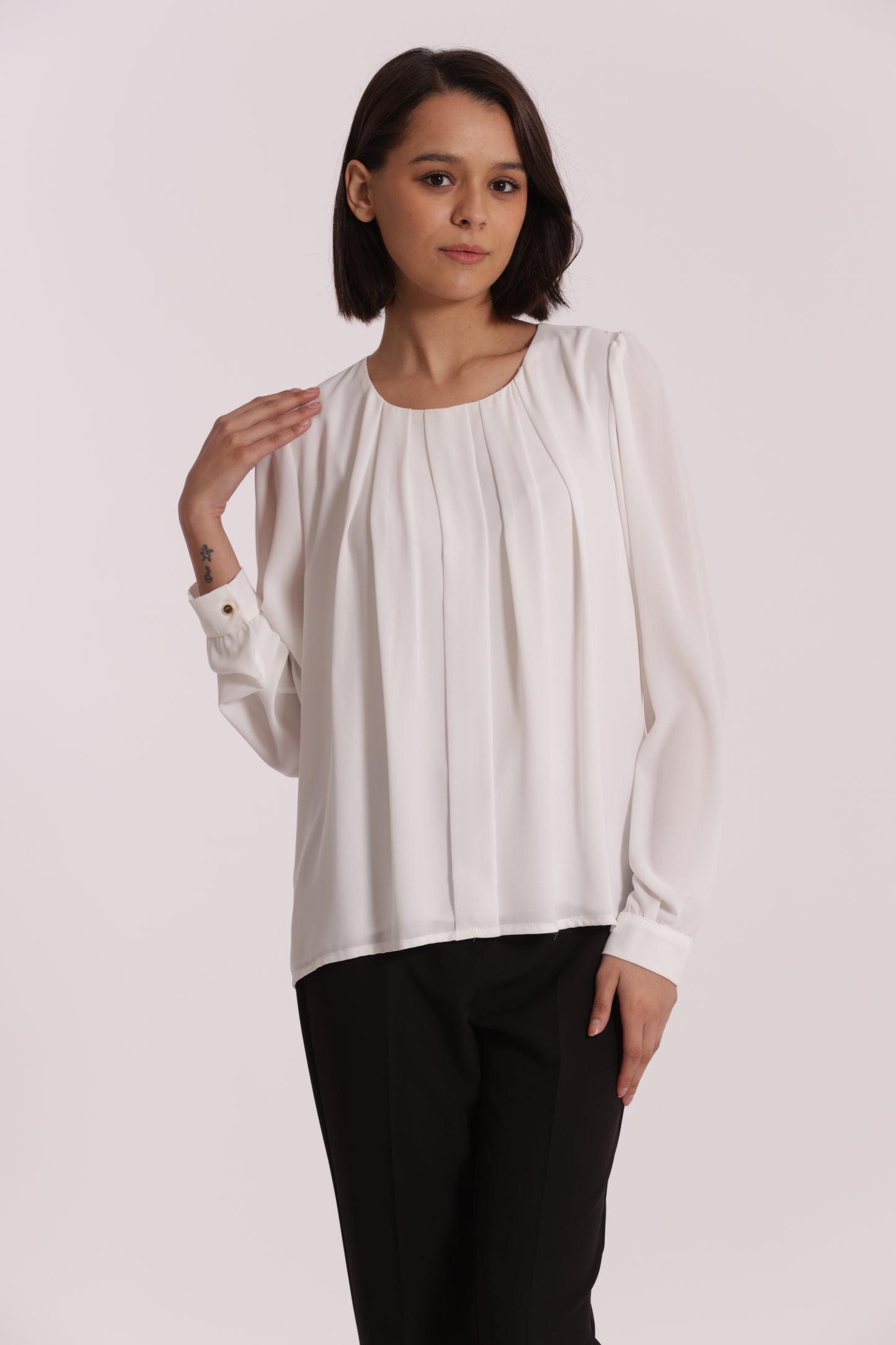 BLUSA CON PIEGHE