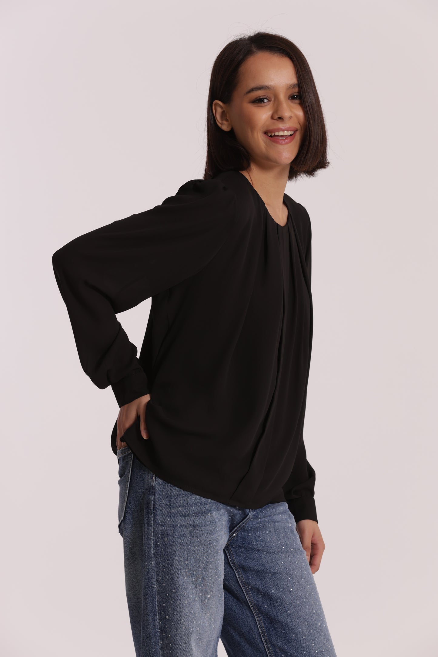 BLUSA CON PIEGHE