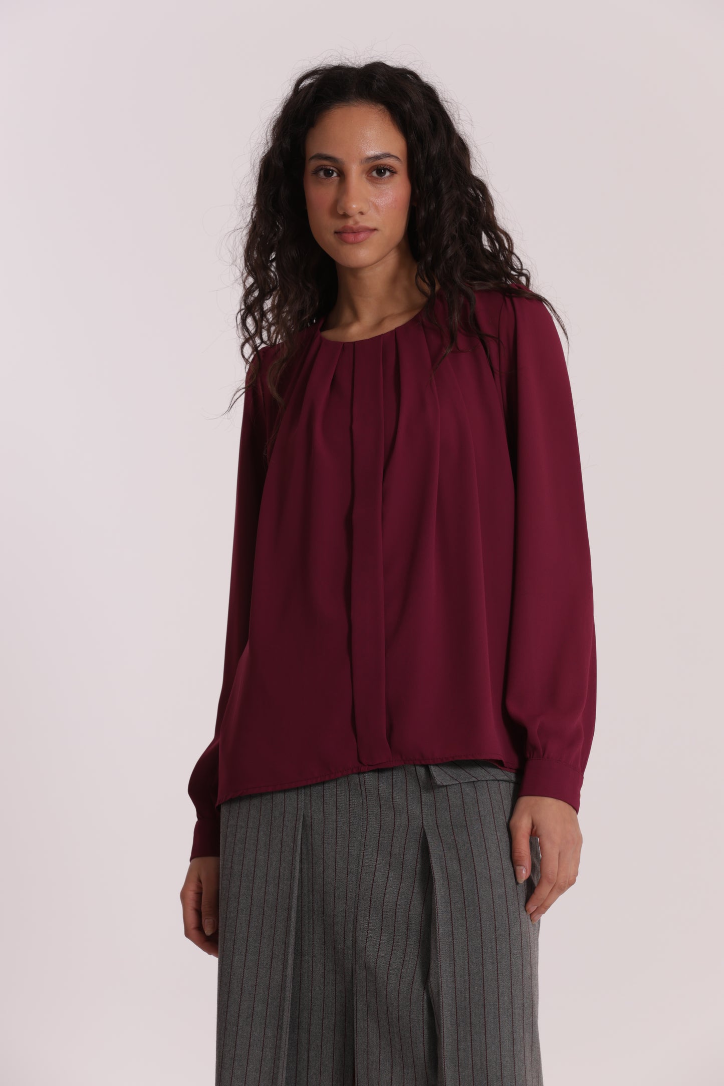 BLUSA CON PIEGHE
