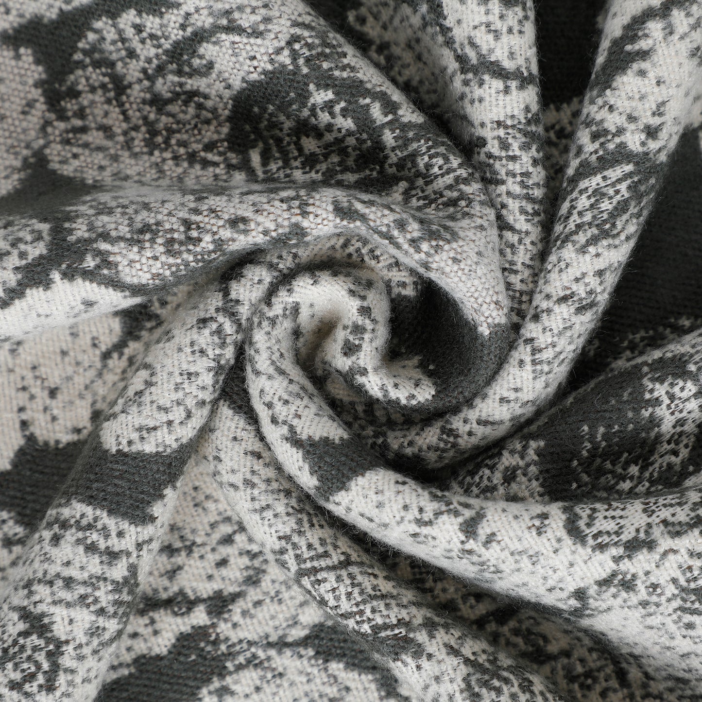 SCIARPA CON FIORI E CORNICE