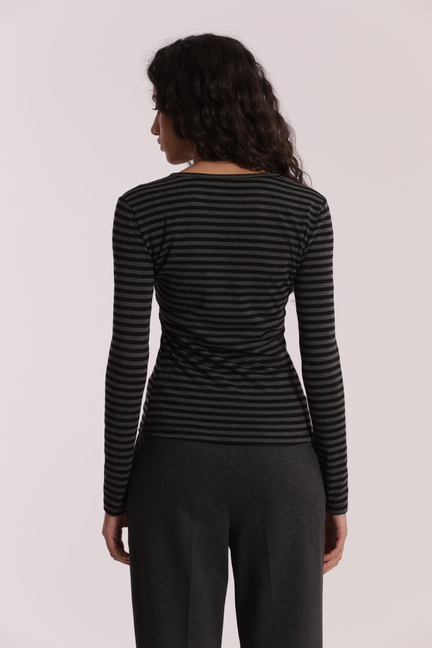 MAGLIA SCOLLO TONDO A RIGHE