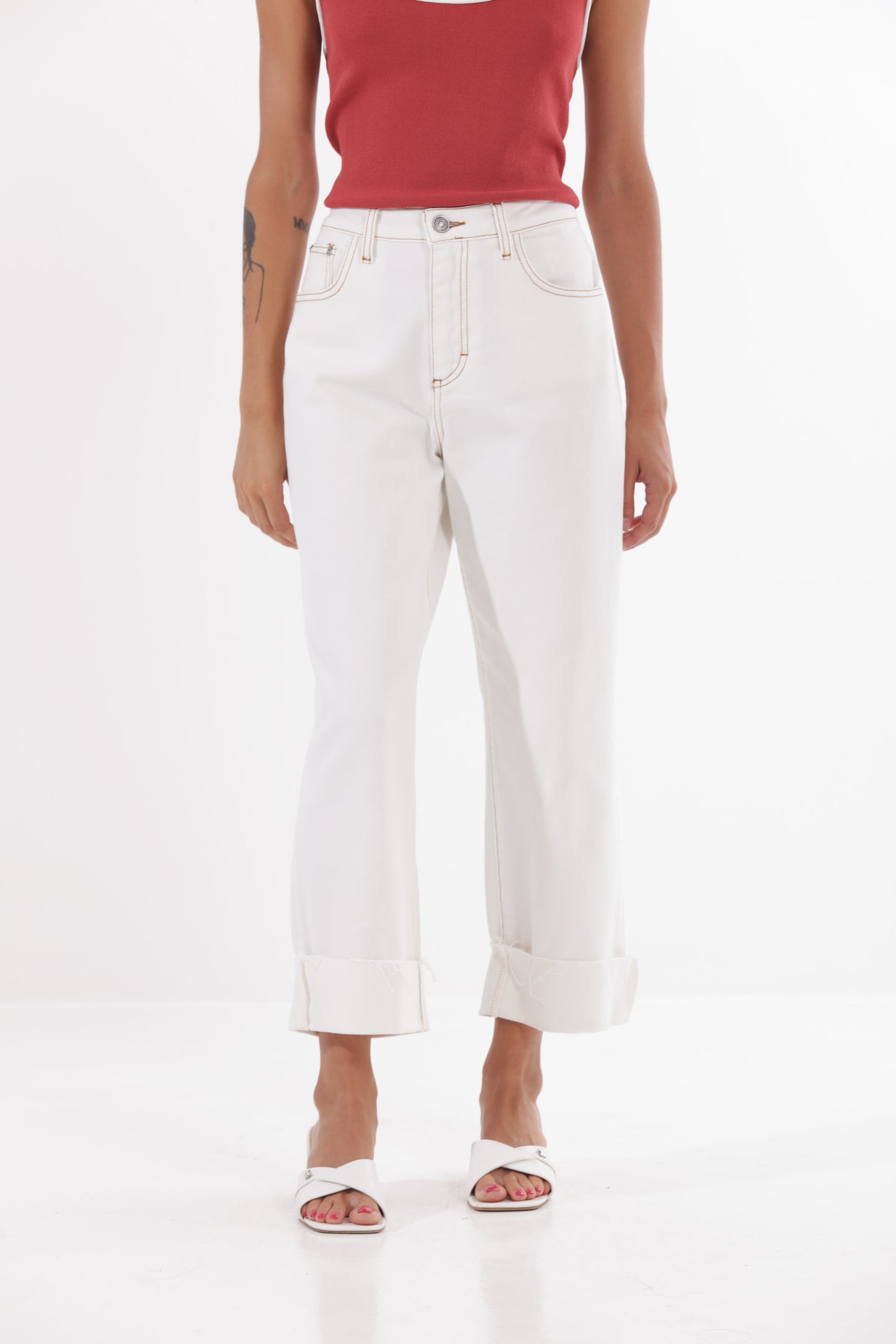 JEANS WIDE LEG CON RISVOLTO