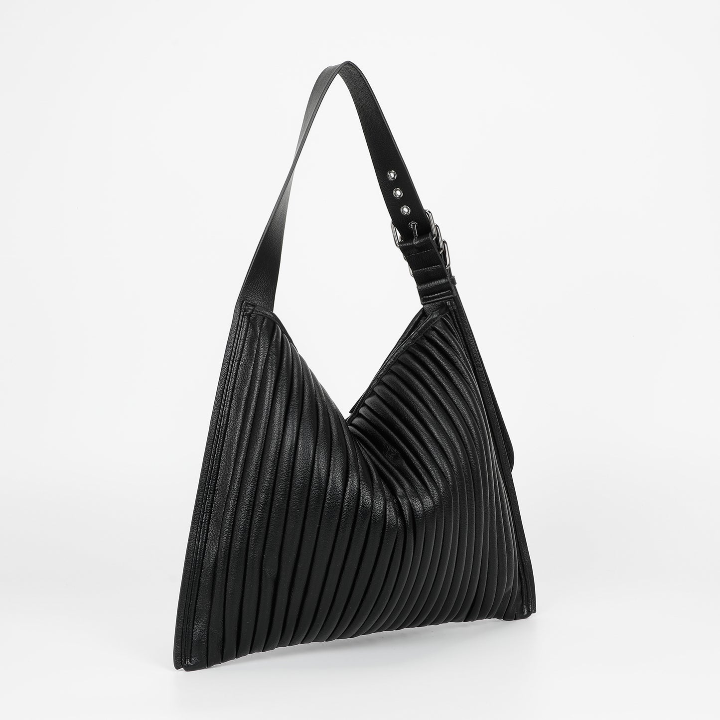 BORSA A SPALLA GRANDE PLISSETTATA