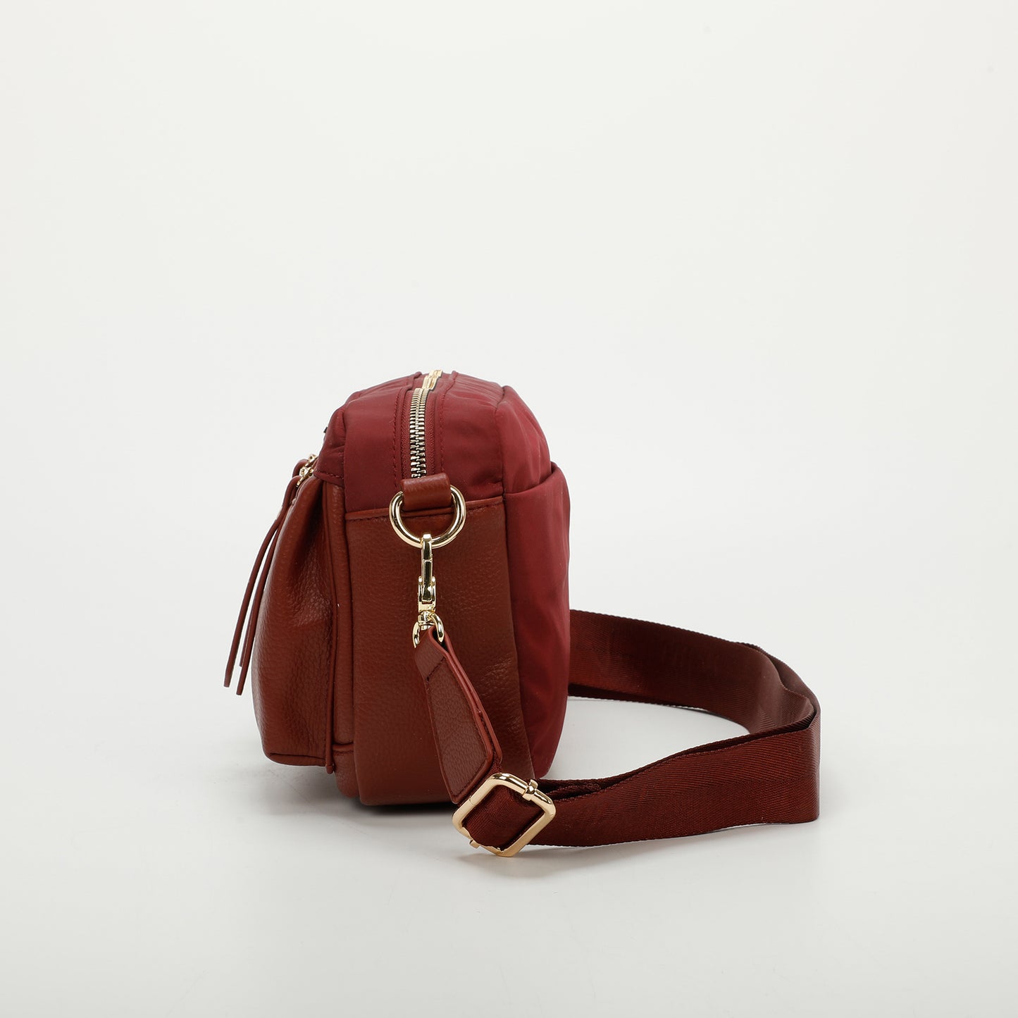 BORSA A TRACOLLA CON TASCHE IN SIMILPELLE