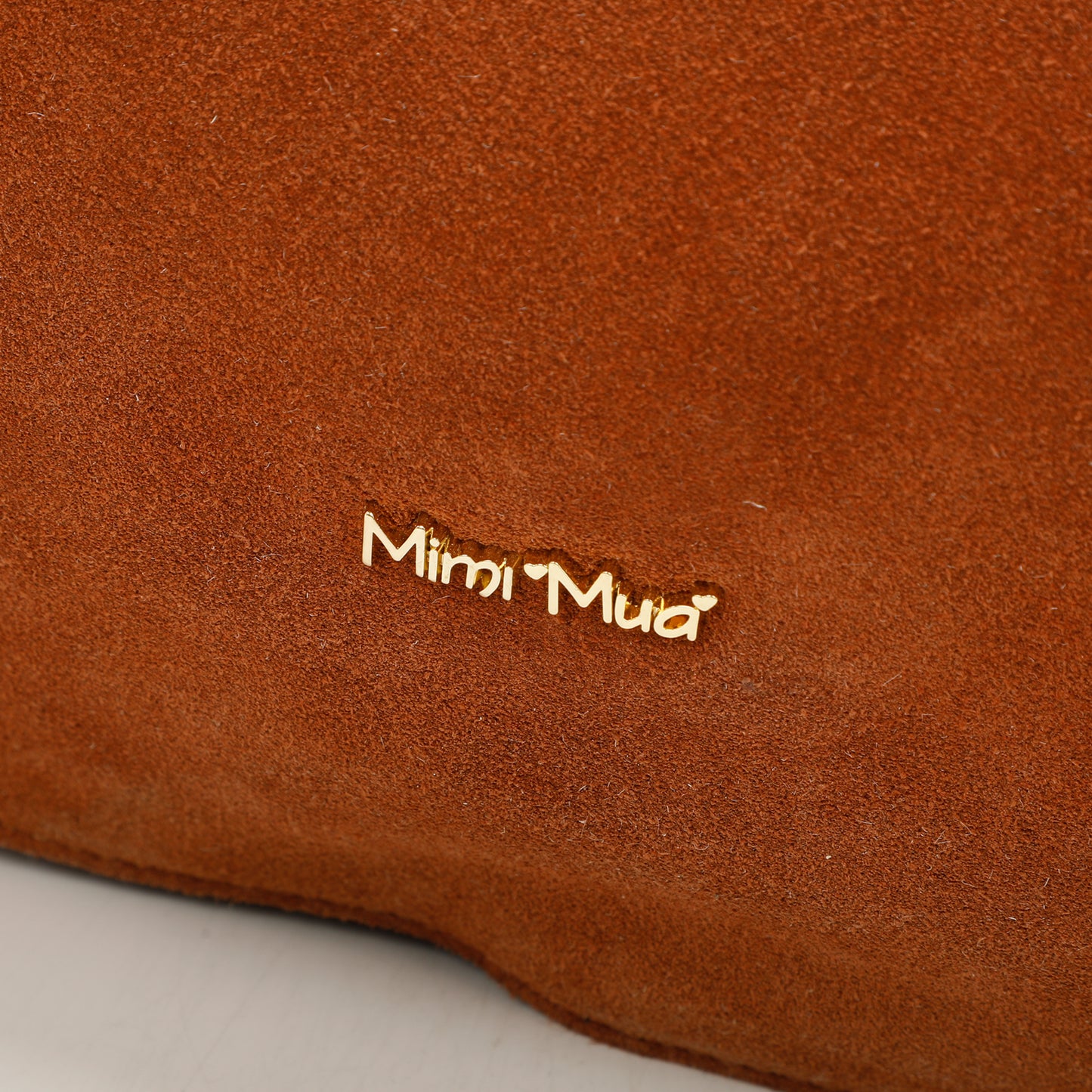 BORSA A SPALLA CON CAMOSCIO IN PELLE
