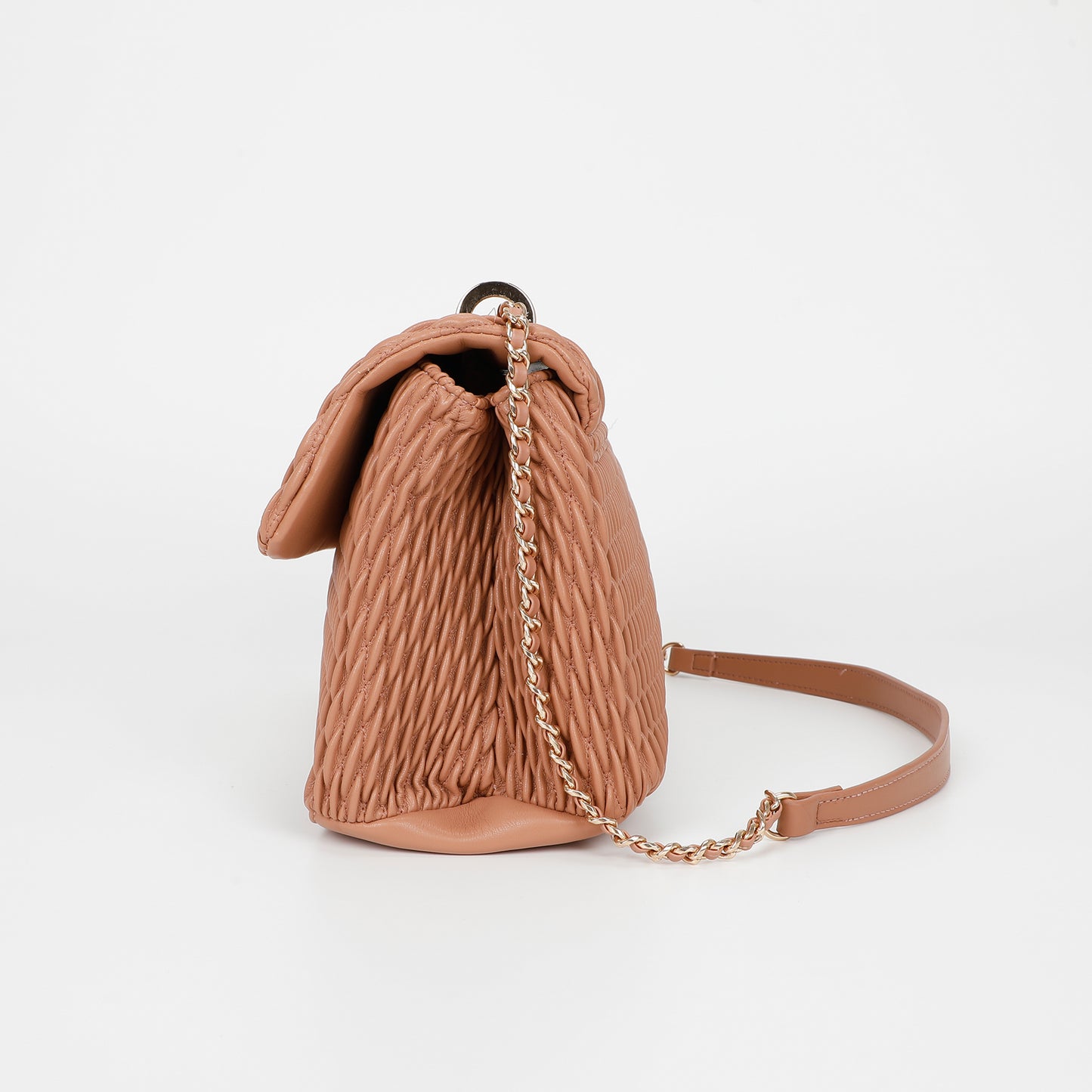 BORSA A SPALLA TRAPUNTATA