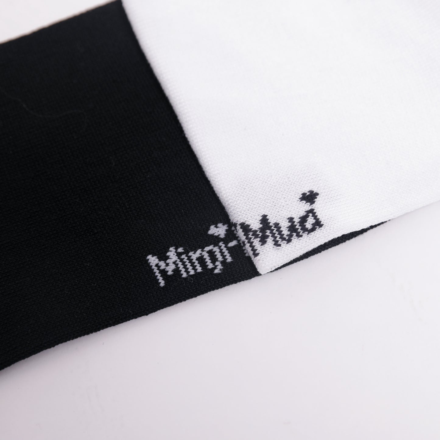 CALZINI D BIANCO PALLINI NERO