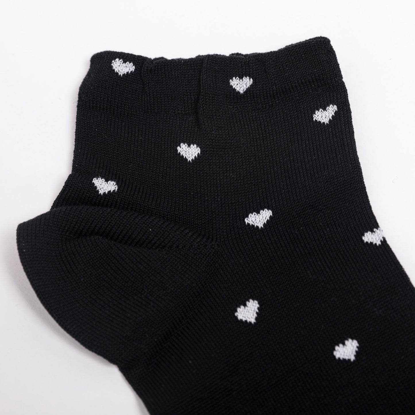 CALZINI C CUORI NERO E BIANCO