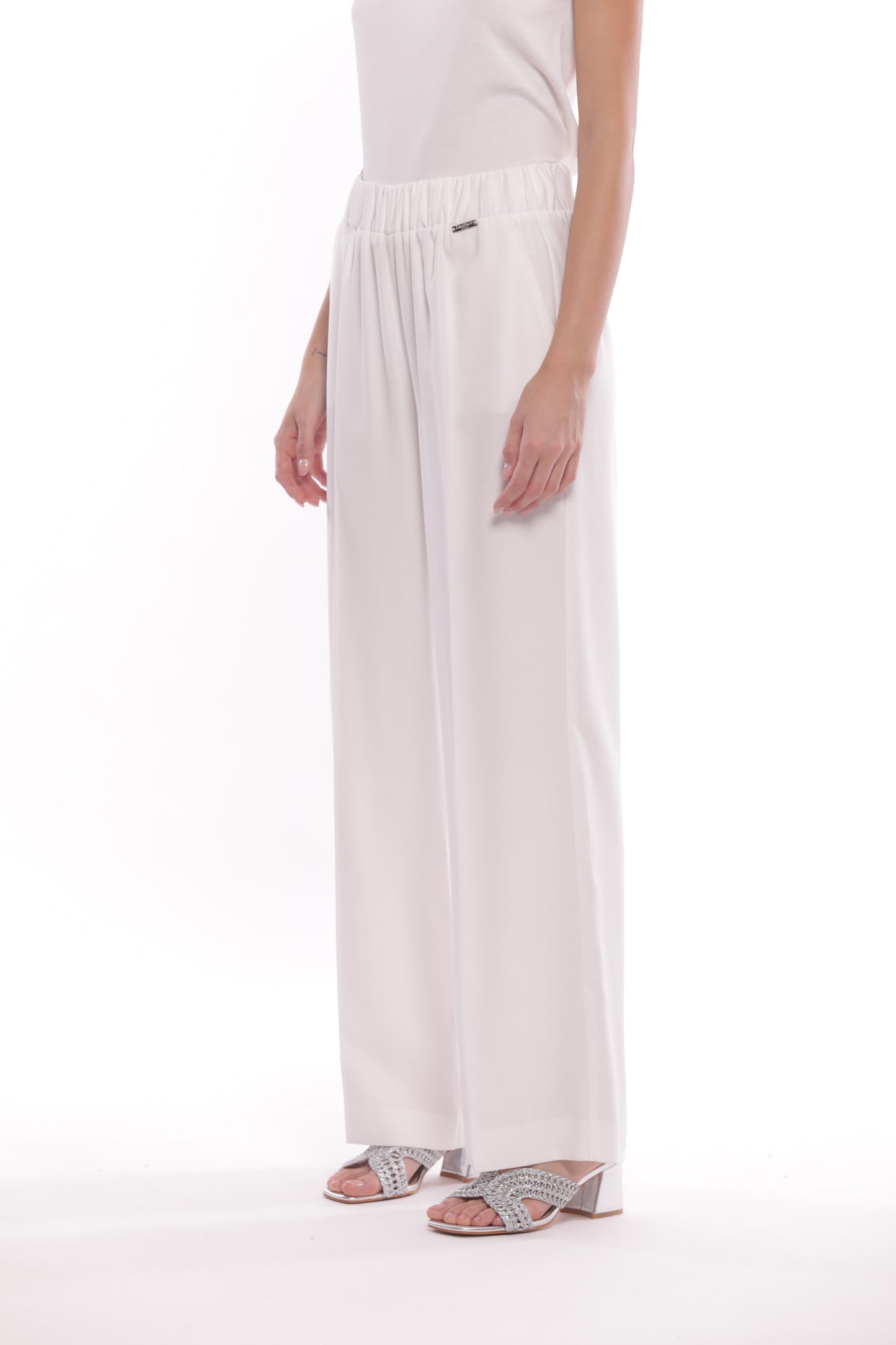 PANTALONE PALAZZO IN AKUMAL CON DETTAGLIO A RIGHE