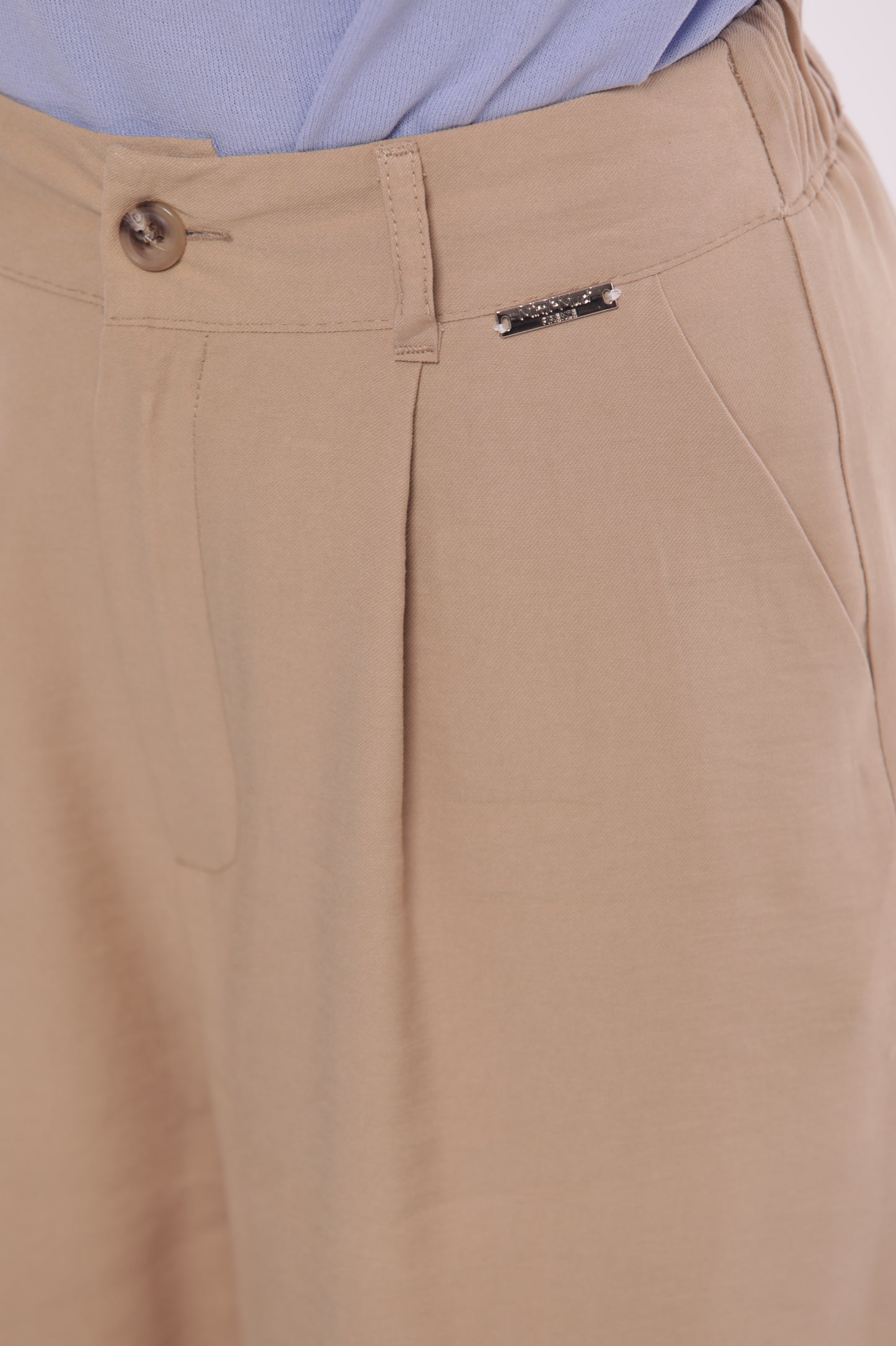 PANTALONE BERMUDA IN AKUMAL CON DETTAGLIO A RIGHE