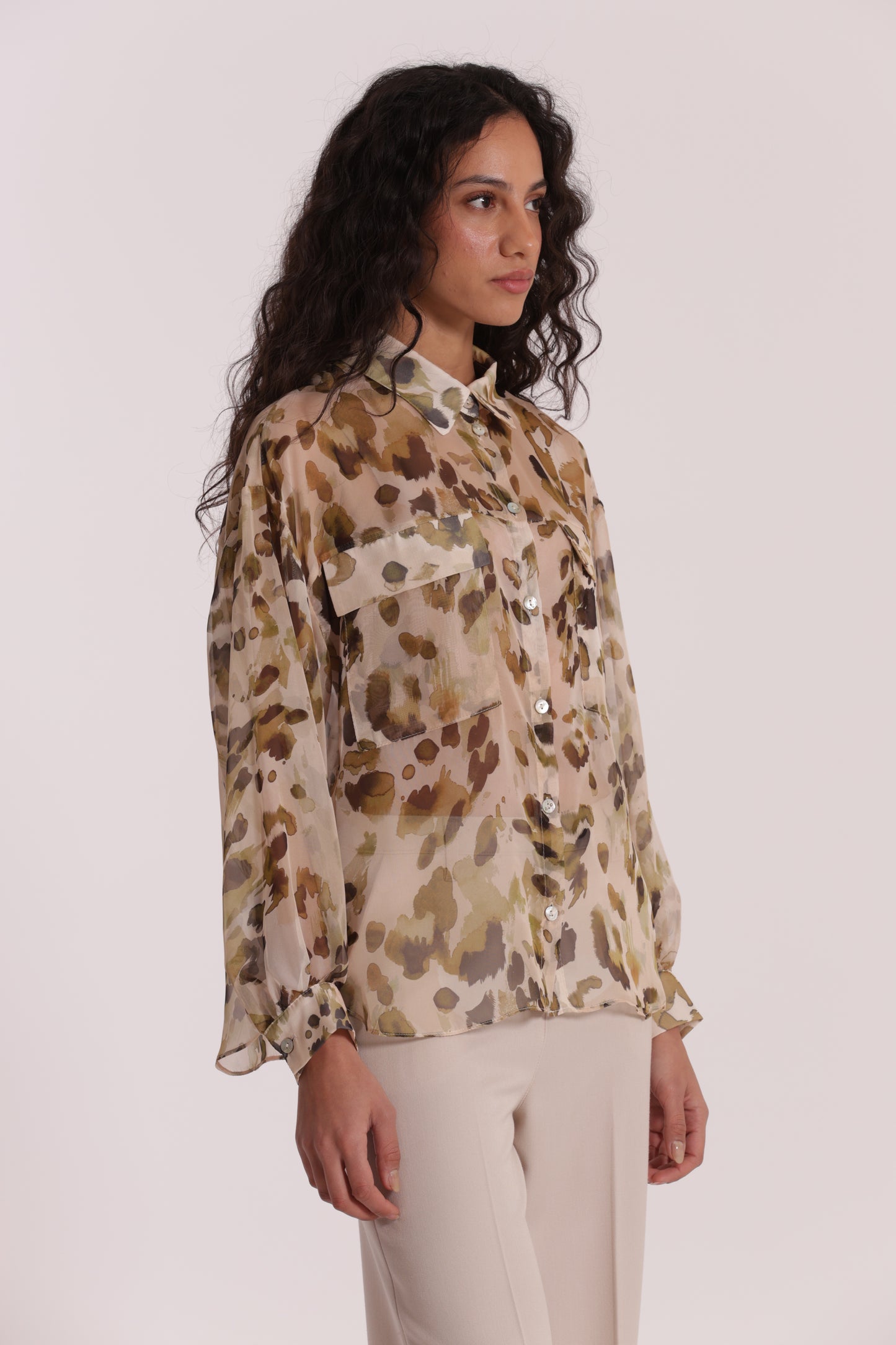 CAMICIA CON TASCHE FANTASIA LEO