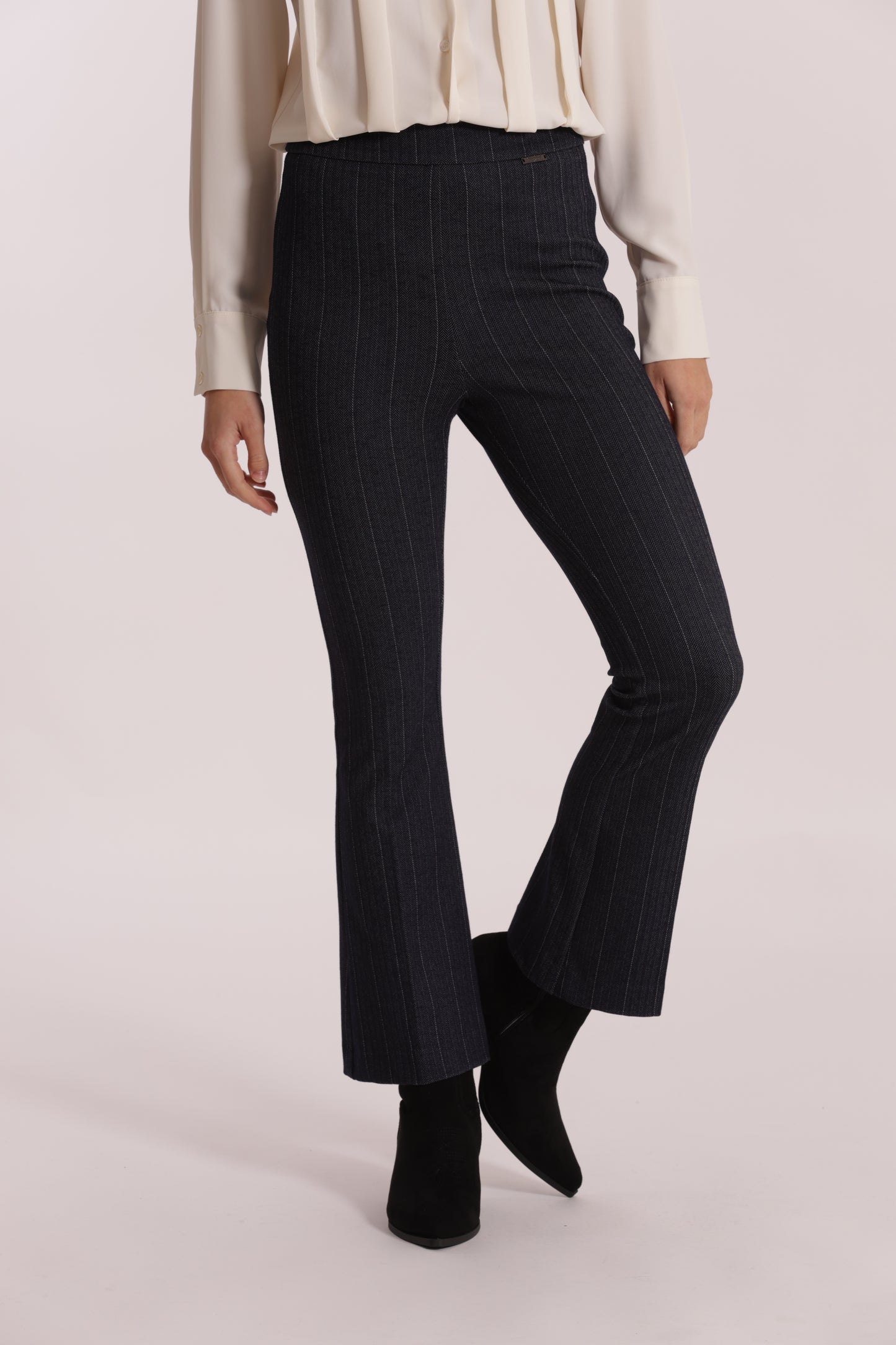 PANTALONE FLARE IN PUNTO MILANO EFFETTO JEANS