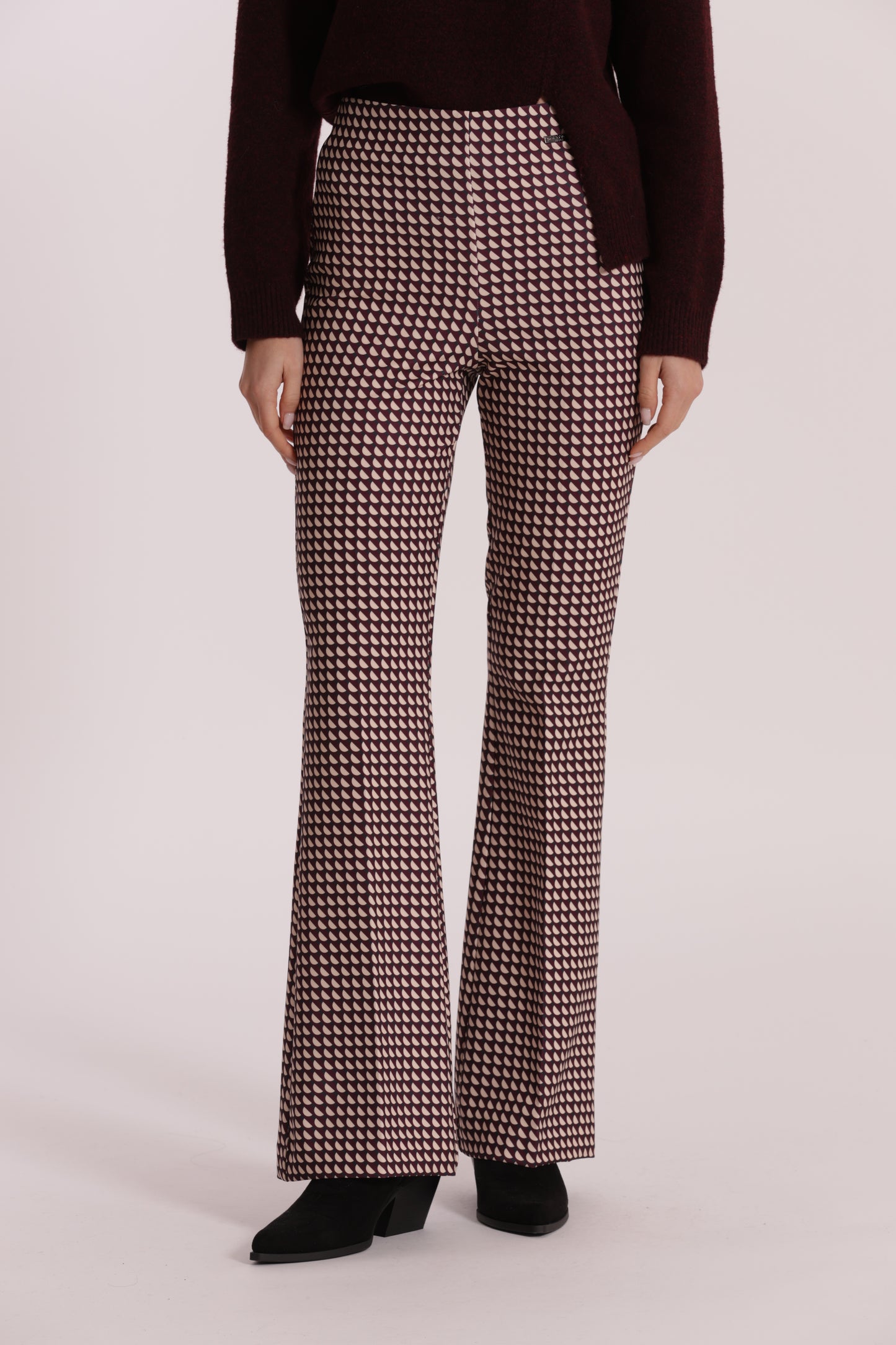 PANTALONE FLARE IN TECNICO FANTASIA GEO