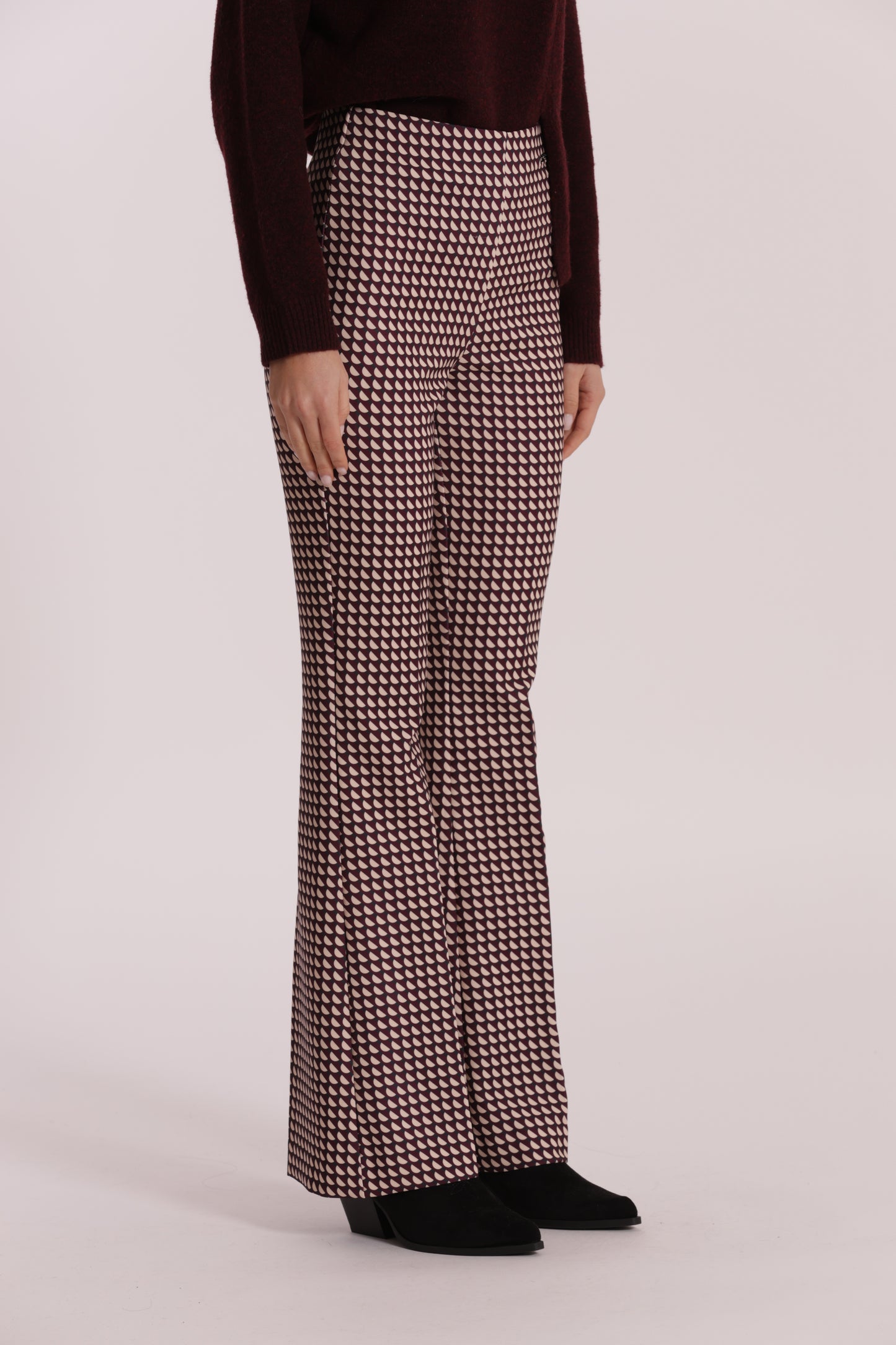 PANTALONE FLARE IN TECNICO FANTASIA GEO