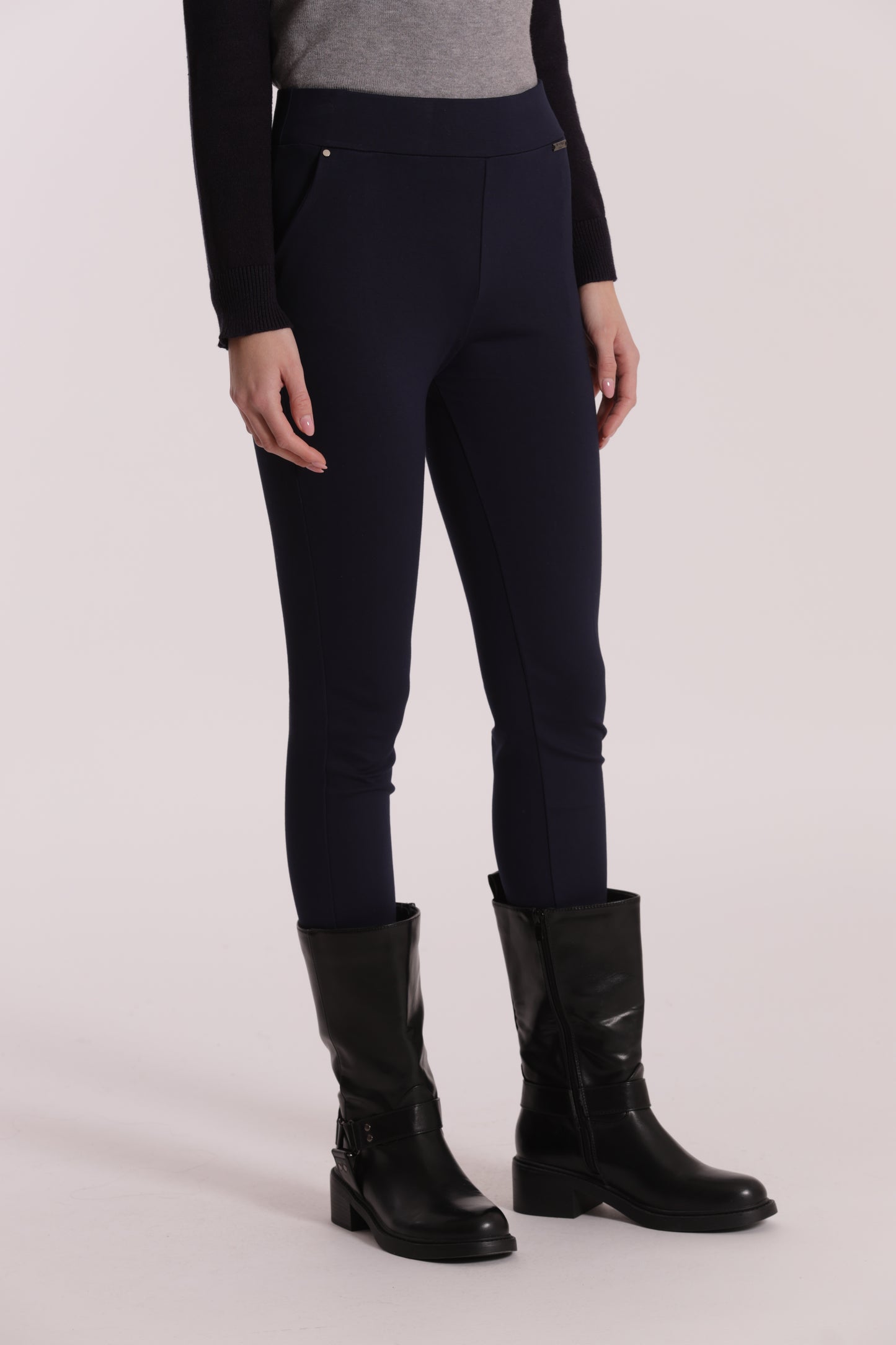 PANTALONE PUSH UP IN PUNTO MILANO