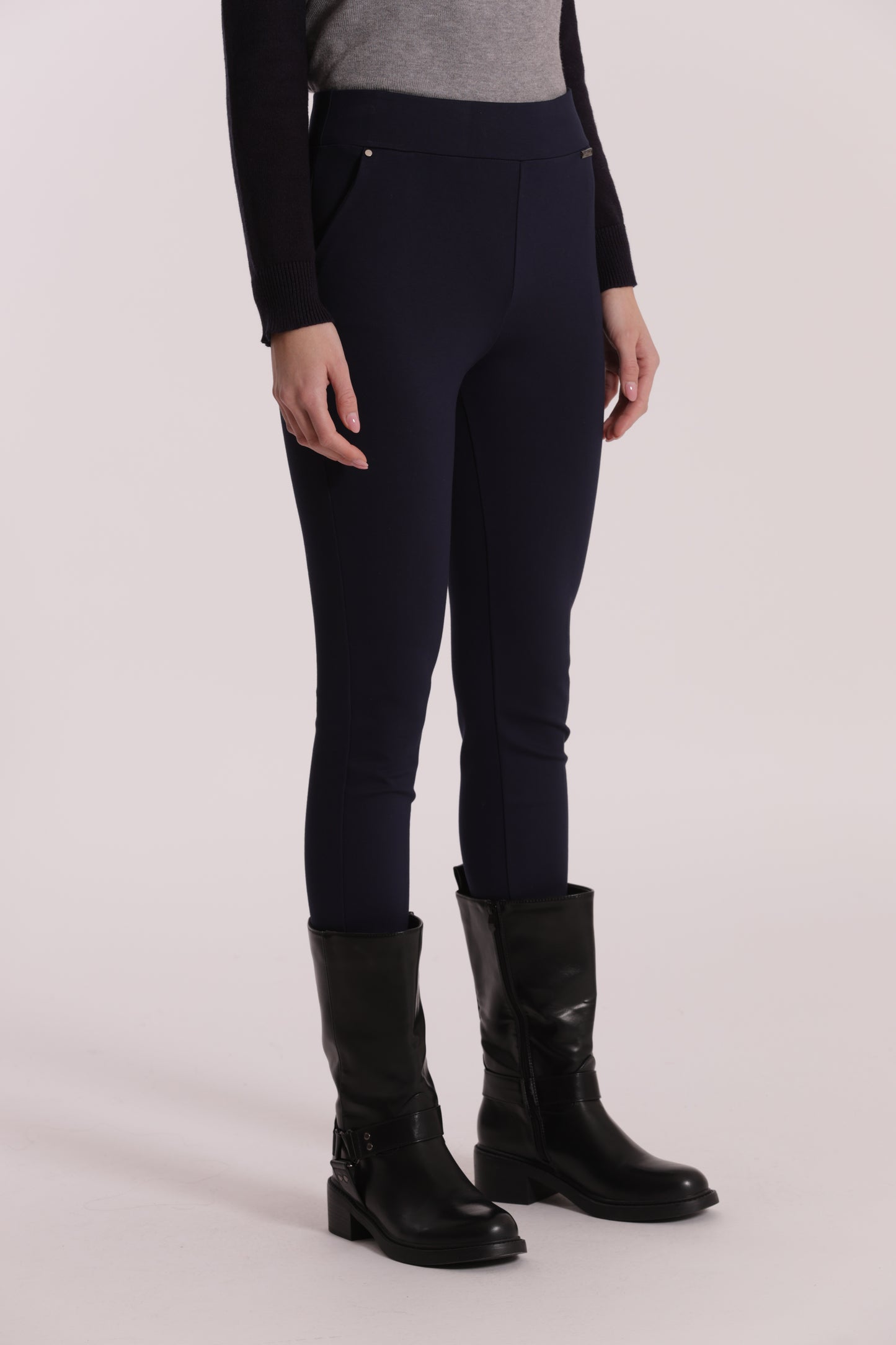 PANTALONE PUSH UP IN PUNTO MILANO