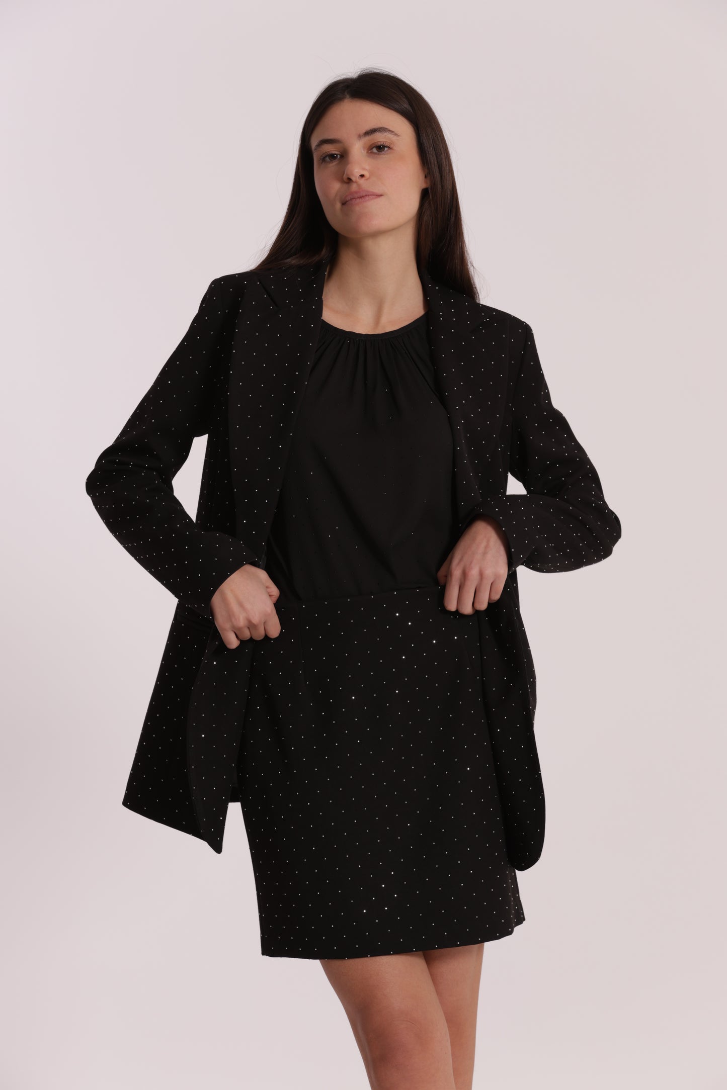 GIACCA LUNGA CON APPLICAZIONE DI STRASS